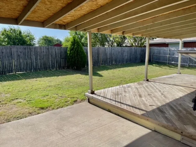 Single Family Residence For Rent in Tarrant County , 6707 Dusty Ridge Trail, Arlington, Texas 76002, 5 Bedroom, 4 Bathroom, 2 Garage spaces, 1,954 Sqft, built in 2001, mls#21410927, Real Estate Agent in Arlington, Homes For Rent in Tarrant county, Homes For Rent in Arlington, Realtor in Arlington Texas, Real Estate Brokerage Independent Realty Texas, Luminita Cordes Realtor
