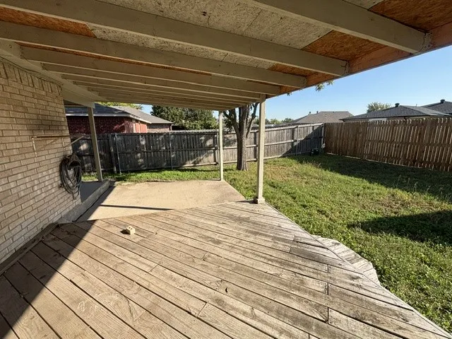 Single Family Residence For Rent in Tarrant County , 6707 Dusty Ridge Trail, Arlington, Texas 76002, 5 Bedroom, 4 Bathroom, 2 Garage spaces, 1,954 Sqft, built in 2001, mls#21410927, Real Estate Agent in Arlington, Homes For Rent in Tarrant county, Homes For Rent in Arlington, Realtor in Arlington Texas, Real Estate Brokerage Independent Realty Texas, Luminita Cordes Realtor