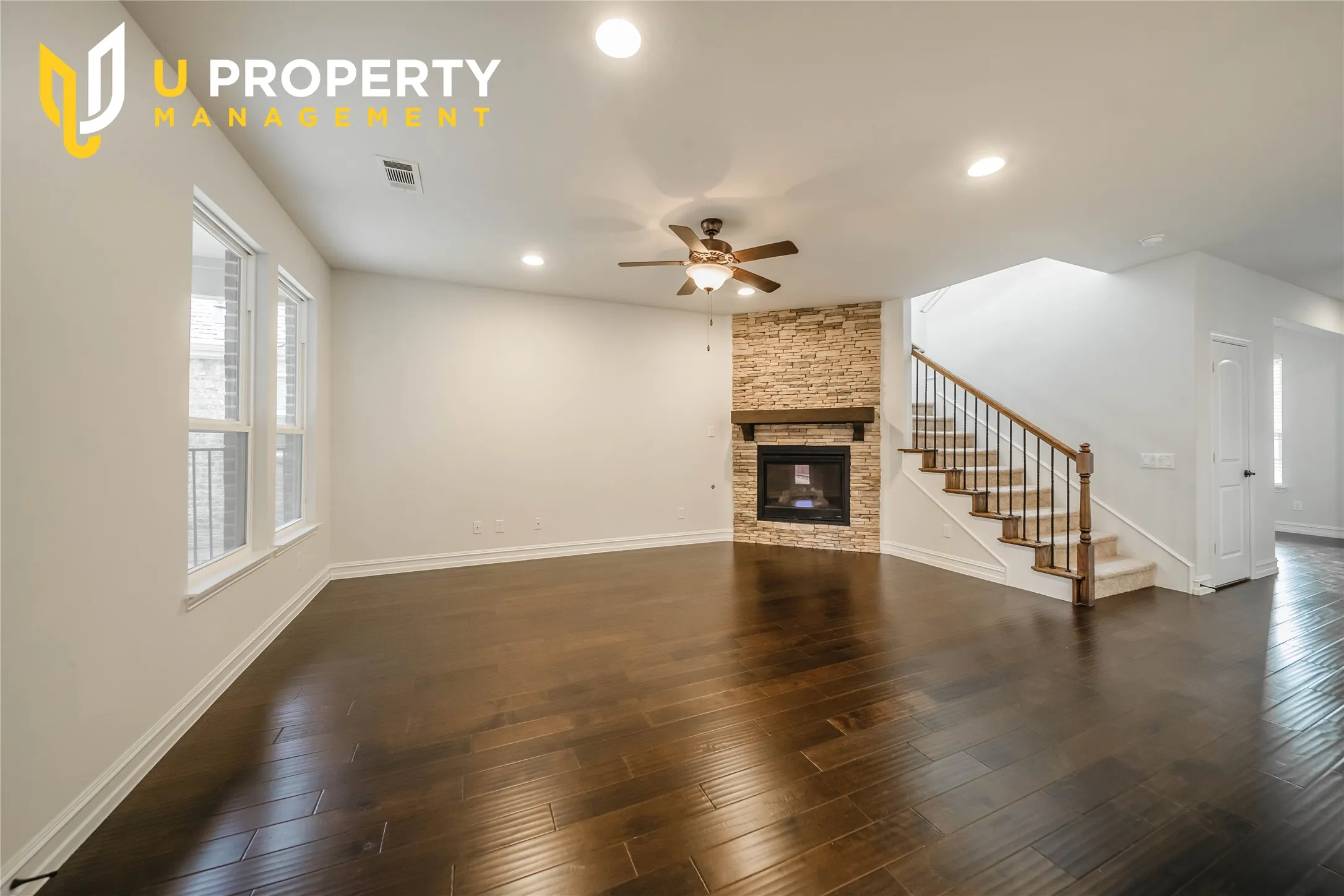 Single Family Residence For Rent in Collin County , 814 Birdie Drive, Allen, Texas 75013, 4 Bedroom, 3 Bathroom, Garage spaces, 2,489 Sqft, built in 2016, mls#21410929, Real Estate Agent in Allen, Homes For Rent in Collin county, Homes For Rent in Allen, Realtor in Allen Texas, Real Estate Brokerage Independent Realty Texas, Luminita Cordes Realtor
