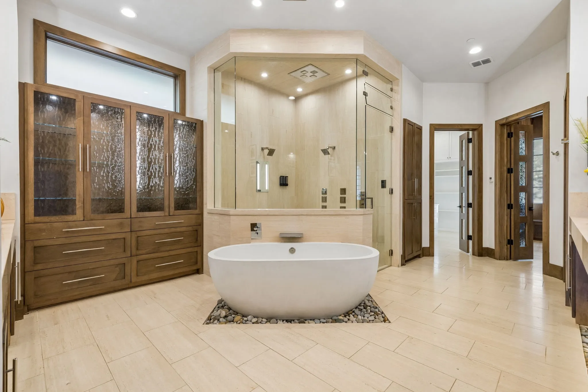 Single Family Residence For Sale in Denton County , 4012 Starling Drive, Frisco, Texas 75034, 5 Bedroom, 7 Bathroom, 4 Garage spaces, 9,865 Sqft, built in 2016, mls#21407175, Real Estate Agent in Frisco, Homes For Sale in Denton county, Homes For Sale in Frisco, Realtor in Frisco Texas, Real Estate Brokerage Independent Realty Texas, Luminita Cordes Realtor