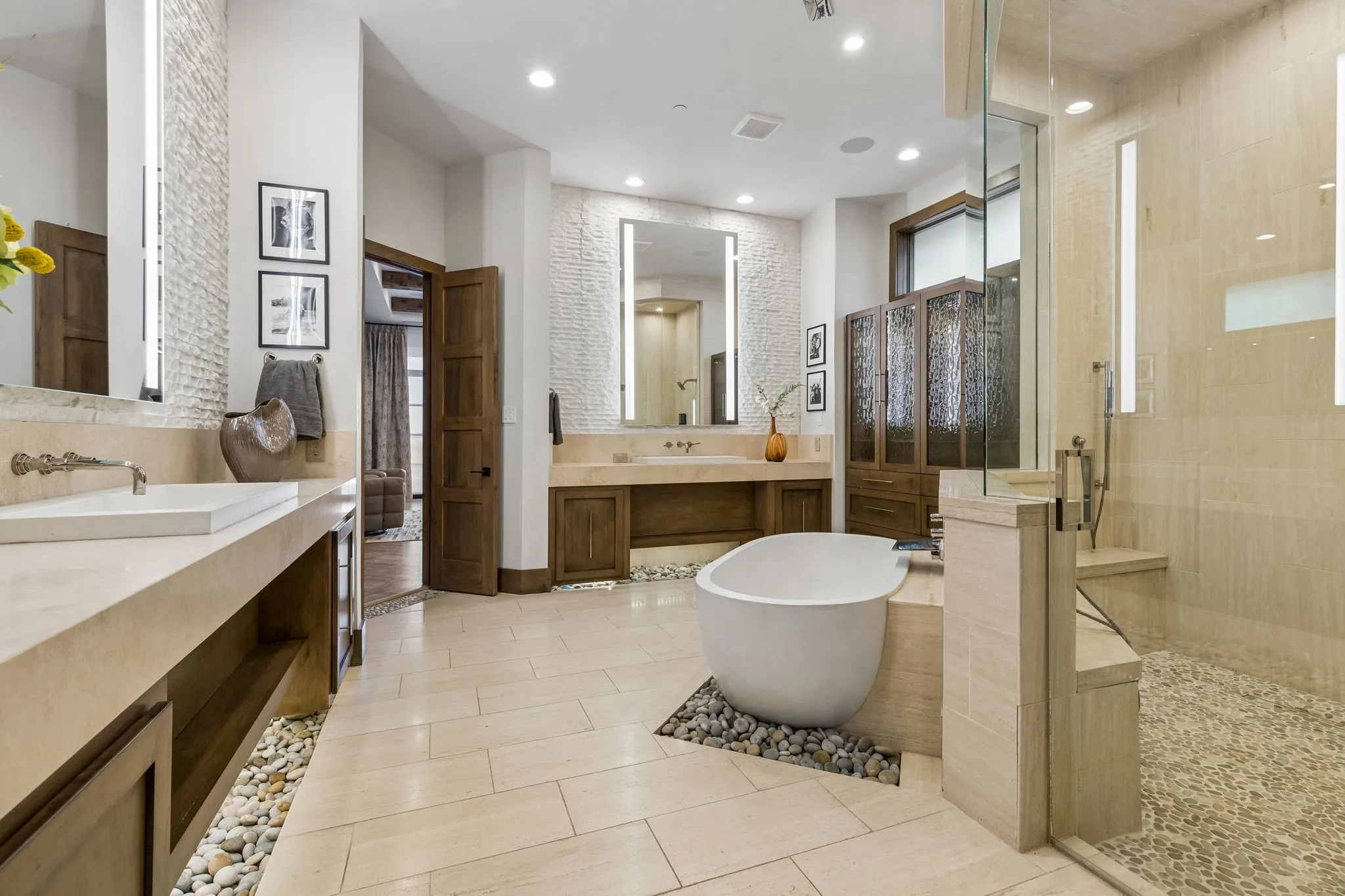 Single Family Residence For Sale in Denton County , 4012 Starling Drive, Frisco, Texas 75034, 5 Bedroom, 7 Bathroom, 4 Garage spaces, 9,865 Sqft, built in 2016, mls#21407175, Real Estate Agent in Frisco, Homes For Sale in Denton county, Homes For Sale in Frisco, Realtor in Frisco Texas, Real Estate Brokerage Independent Realty Texas, Luminita Cordes Realtor