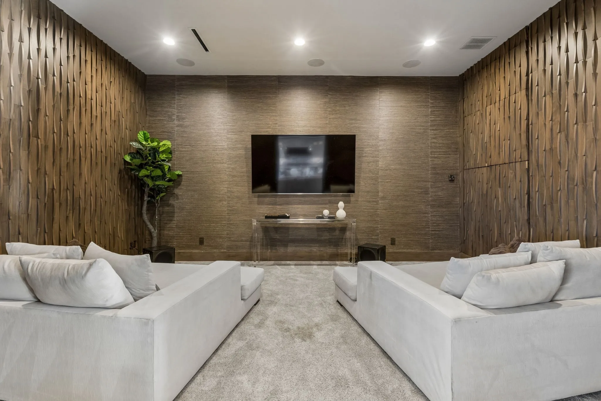 Single Family Residence For Sale in Denton County , 4012 Starling Drive, Frisco, Texas 75034, 5 Bedroom, 7 Bathroom, 4 Garage spaces, 9,865 Sqft, built in 2016, mls#21407175, Real Estate Agent in Frisco, Homes For Sale in Denton county, Homes For Sale in Frisco, Realtor in Frisco Texas, Real Estate Brokerage Independent Realty Texas, Luminita Cordes Realtor