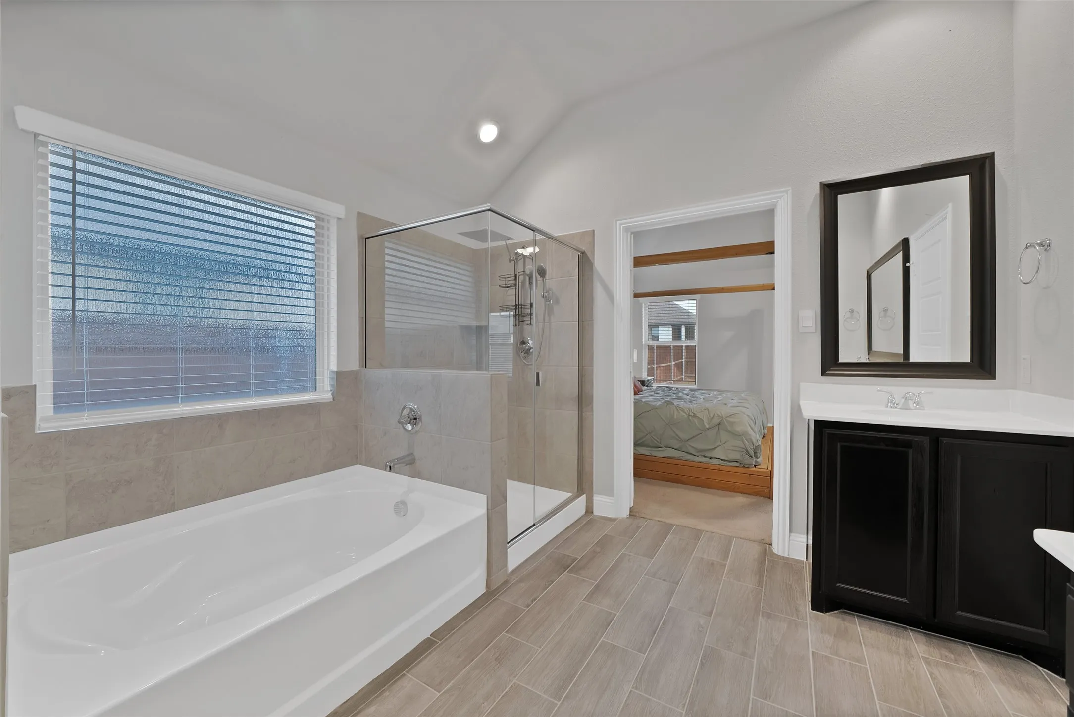 Single Family Residence For Sale in Denton County , 1066 Fleetwood Drive, Justin, Texas 76247, 4 Bedroom, 3 Bathroom, 2 Garage spaces, 2,693 Sqft, built in 2023, mls#21410769, Real Estate Agent in Justin, Homes For Sale in Denton county, Homes For Sale in Justin, Realtor in Justin Texas, Real Estate Brokerage Independent Realty Texas, Luminita Cordes Realtor