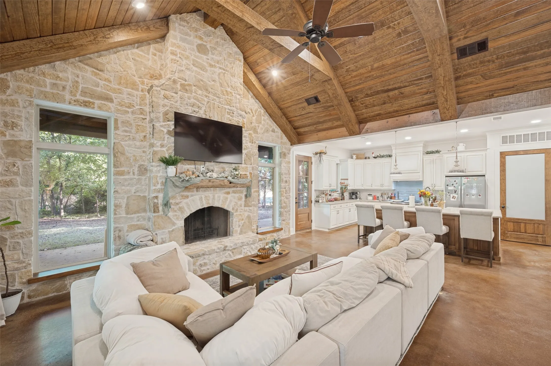Single Family Residence For Sale in Collin County , 8515 COUNTRY CREEK Lane, Prosper, Texas 75078, 6 Bedroom, 6 Bathroom, 6 Garage spaces, 5,074 Sqft, built in 1996, mls#21404767, Real Estate Agent in Prosper, Homes For Sale in Collin county, Homes For Sale in Prosper, Realtor in Prosper Texas, Real Estate Brokerage Independent Realty Texas, Luminita Cordes Realtor