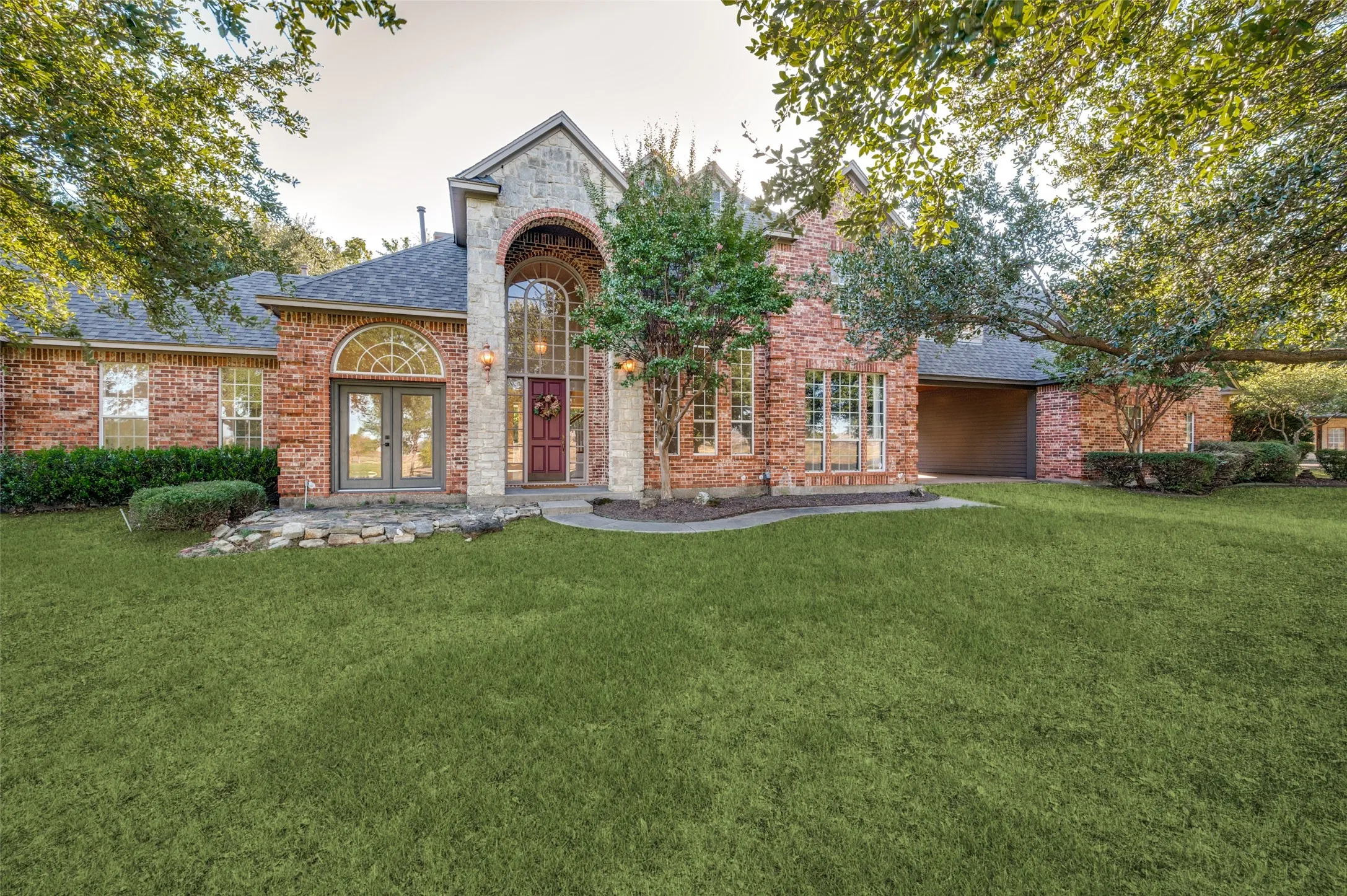 Single Family Residence For Sale in Collin County , 8515 COUNTRY CREEK Lane, Prosper, Texas 75078, 6 Bedroom, 6 Bathroom, 6 Garage spaces, 5,074 Sqft, built in 1996, mls#21404767, Real Estate Agent in Prosper, Homes For Sale in Collin county, Homes For Sale in Prosper, Realtor in Prosper Texas, Real Estate Brokerage Independent Realty Texas, Luminita Cordes Realtor