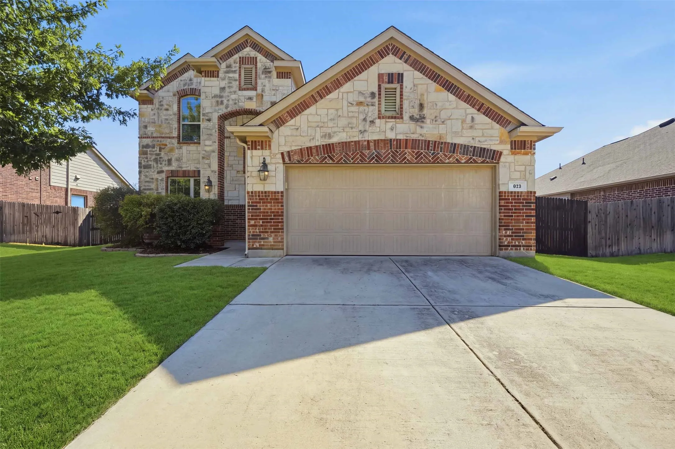Single Family Residence For Sale