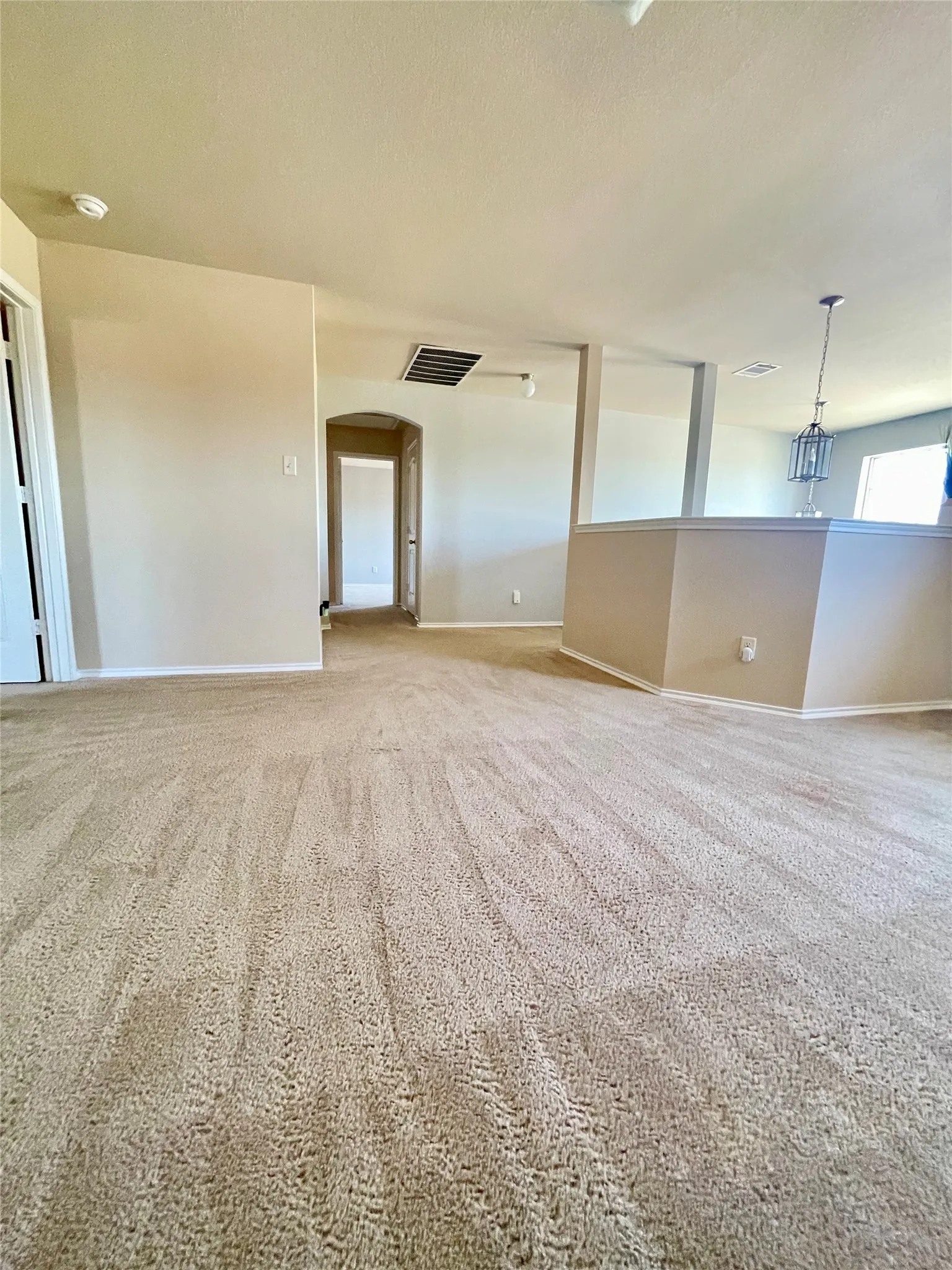 Single Family Residence For Rent in Collin County , 406 Paddock Lane, Celina, Texas 75009, 5 Bedroom, 3 Bathroom, 2 Garage spaces, 2,586 Sqft, built in 2014, mls#21410939, Real Estate Agent in Celina, Homes For Rent in Collin county, Homes For Rent in Celina, Realtor in Celina Texas, Real Estate Brokerage Independent Realty Texas, Luminita Cordes Realtor
