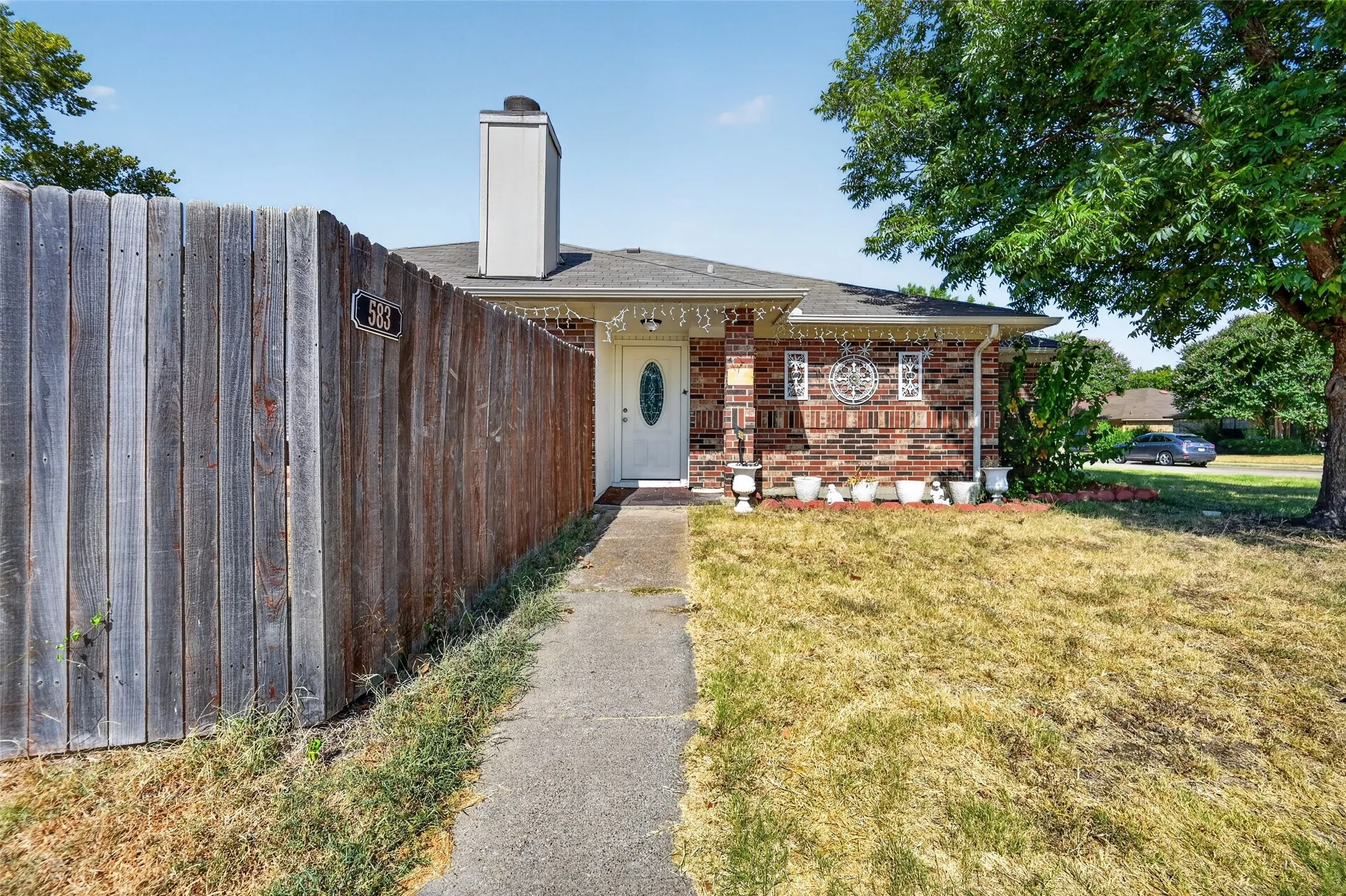Single Family Residence For Rent in Dallas County , 583 Kirkland Drive, Coppell, Texas 75019, 3 Bedroom, 2 Bathroom, 1 Garage spaces, 1,425 Sqft, built in 1984, mls#21410946, Real Estate Agent in Coppell, Homes For Rent in Dallas county, Homes For Rent in Coppell, Realtor in Coppell Texas, Real Estate Brokerage Independent Realty Texas, Luminita Cordes Realtor