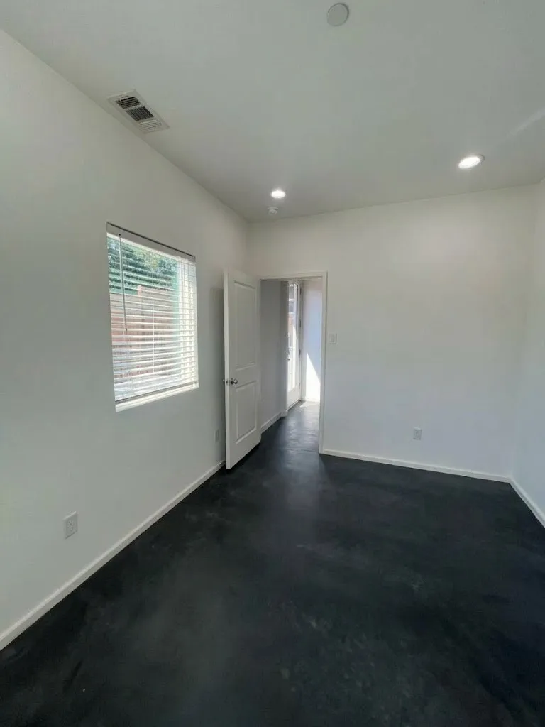 Condominium For Rent in Dallas County , 5647 Live Oak Street 105, Dallas, Texas 75206, 2 Bedroom, 3 Bathroom, 2 Garage spaces, 1,561 Sqft, built in 2022, mls#21410755, Real Estate Agent in Dallas, Homes For Rent in Dallas county, Homes For Rent in Dallas, Realtor in Dallas Texas, Real Estate Brokerage Independent Realty Texas, Luminita Cordes Realtor