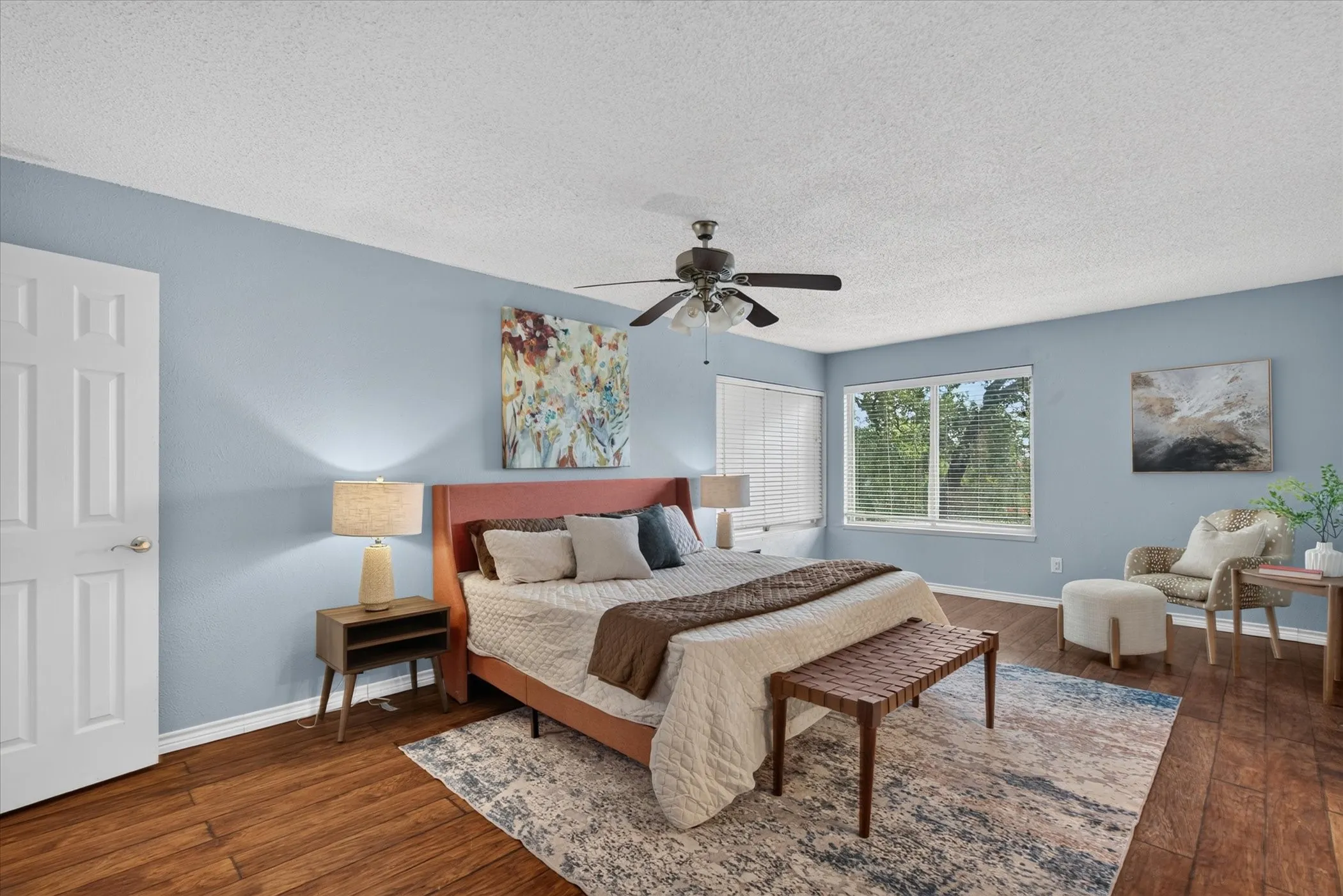Single Family Residence For Sale in Tarrant County , 2801 Meandering Way, Bedford, Texas 76021, 3 Bedroom, 3 Bathroom, 2 Garage spaces, 2,269 Sqft, built in 1977, mls#21408456, Real Estate Agent in Bedford, Homes For Sale in Tarrant county, Homes For Sale in Bedford, Realtor in Bedford Texas, Real Estate Brokerage Independent Realty Texas, Luminita Cordes Realtor