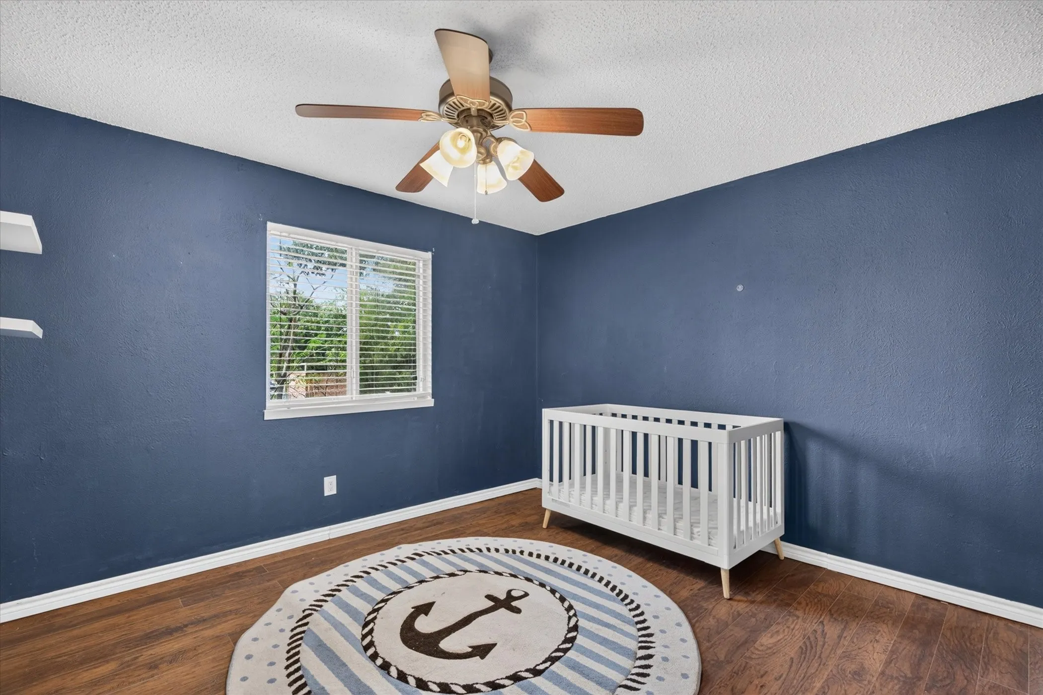 Single Family Residence For Sale in Tarrant County , 2801 Meandering Way, Bedford, Texas 76021, 3 Bedroom, 3 Bathroom, 2 Garage spaces, 2,269 Sqft, built in 1977, mls#21408456, Real Estate Agent in Bedford, Homes For Sale in Tarrant county, Homes For Sale in Bedford, Realtor in Bedford Texas, Real Estate Brokerage Independent Realty Texas, Luminita Cordes Realtor
