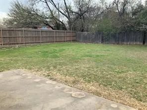 Single Family Residence For Rent in Erath County , 104 Spring Bouquet Street, Stephenville, Texas 76401, 3 Bedroom, 2 Bathroom, 2 Garage spaces, 1,590 Sqft, built in 2009, mls#21410959, Real Estate Agent in Stephenville, Homes For Rent in Erath county, Homes For Rent in Stephenville, Realtor in Stephenville Texas, Real Estate Brokerage Independent Realty Texas, Luminita Cordes Realtor