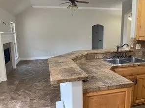 Single Family Residence For Rent in Erath County , 104 Spring Bouquet Street, Stephenville, Texas 76401, 3 Bedroom, 2 Bathroom, 2 Garage spaces, 1,590 Sqft, built in 2009, mls#21410959, Real Estate Agent in Stephenville, Homes For Rent in Erath county, Homes For Rent in Stephenville, Realtor in Stephenville Texas, Real Estate Brokerage Independent Realty Texas, Luminita Cordes Realtor