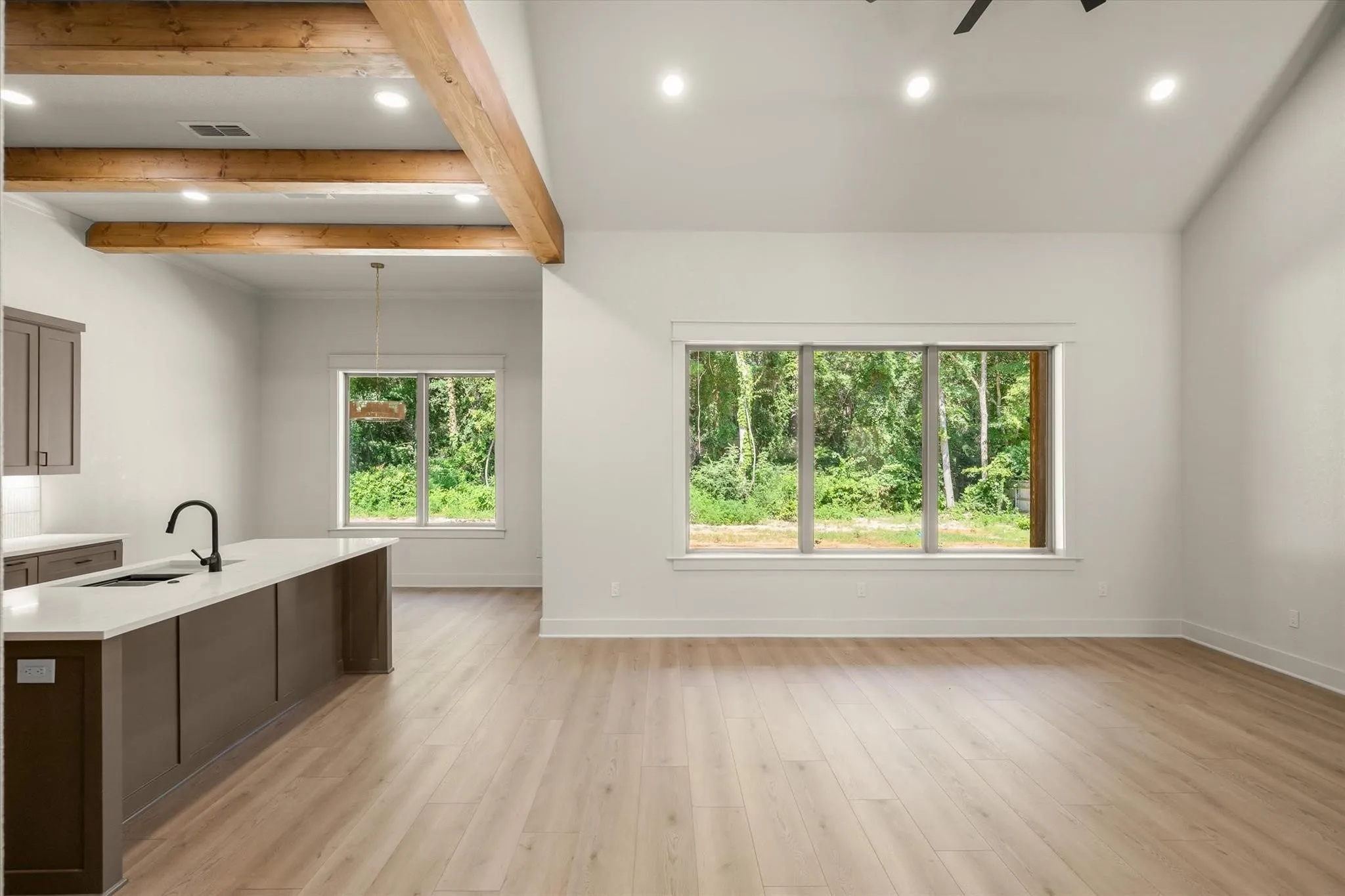 Single Family Residence For Sale in Smith County , 14606 FALLOW, Lindale, Texas 75771, 4 Bedroom, 3 Bathroom, 2 Garage spaces, 2,200 Sqft, built in 2025, mls#21410978, Real Estate Agent in Lindale, Homes For Sale in Smith county, Homes For Sale in Lindale, Realtor in Lindale Texas, Real Estate Brokerage Independent Realty Texas, Luminita Cordes Realtor