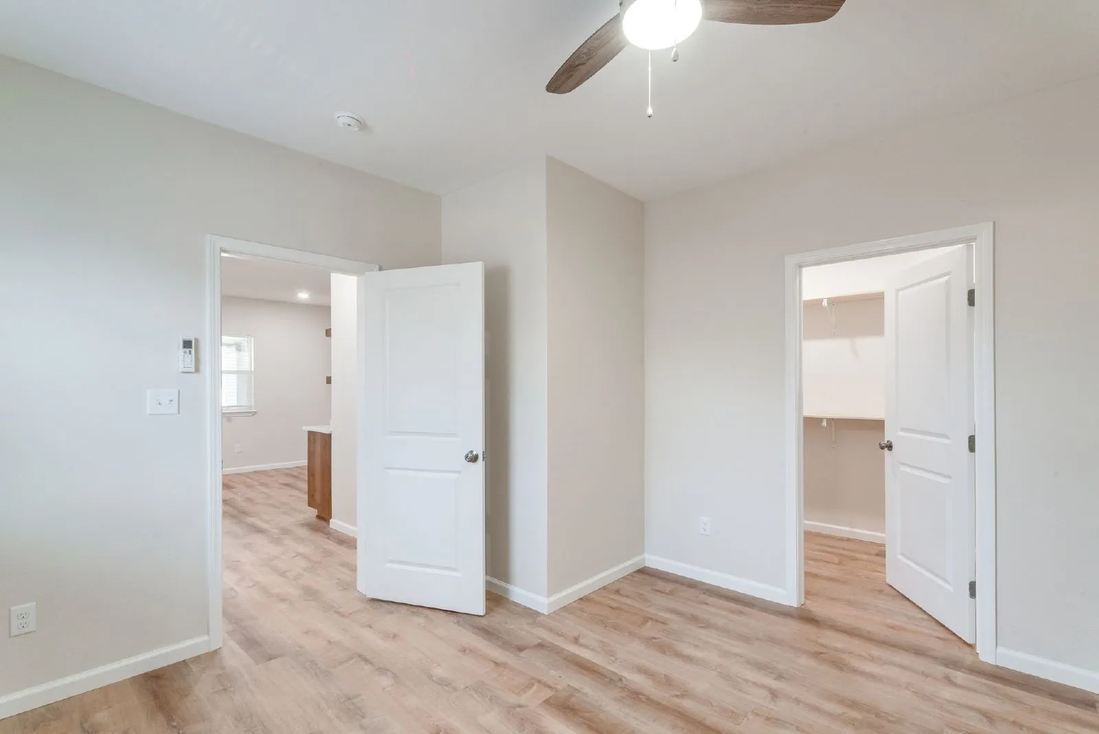 Apartment For Rent in Erath County , 216 S Devine Street, Stephenville, Texas 76401, 1 Bedroom, 1 Bathroom, Garage spaces, 502 Sqft, built in 1920, mls#21410988, Real Estate Agent in Stephenville, Homes For Rent in Erath county, Homes For Rent in Stephenville, Realtor in Stephenville Texas, Real Estate Brokerage Independent Realty Texas, Luminita Cordes Realtor