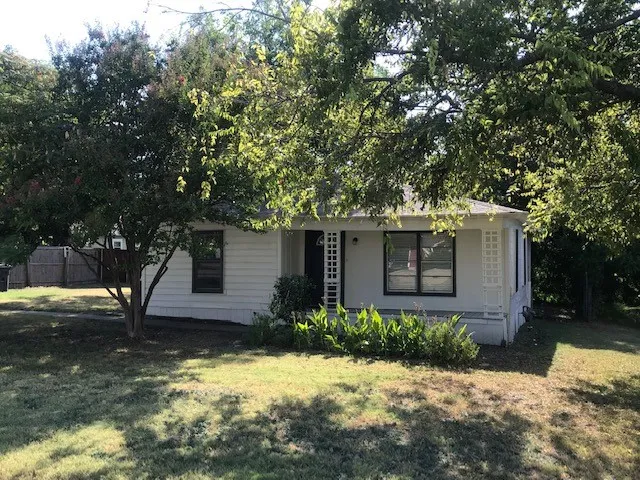 Single Family Residence For Rent