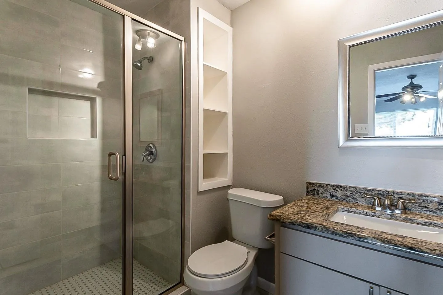 Single Family Residence For Sale in Denton County , 4917 Ashlock Drive, The Colony, Texas 75056, 3 Bedroom, 3 Bathroom, 2 Garage spaces, 1,388 Sqft, built in 1978, mls#21409957, Real Estate Agent in The Colony, Homes For Sale in Denton county, Homes For Sale in The Colony, Realtor in The Colony Texas, Real Estate Brokerage Independent Realty Texas, Luminita Cordes Realtor