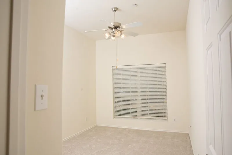 Townhouse For Rent in Collin County , 10154 Summit Run Drive, Frisco, Texas 75035, 2 Bedroom, 2 Bathroom, 2 Garage spaces, 1,692 Sqft, built in 2005, mls#21410485, Real Estate Agent in Frisco, Homes For Rent in Collin county, Homes For Rent in Frisco, Realtor in Frisco Texas, Real Estate Brokerage Independent Realty Texas, Luminita Cordes Realtor