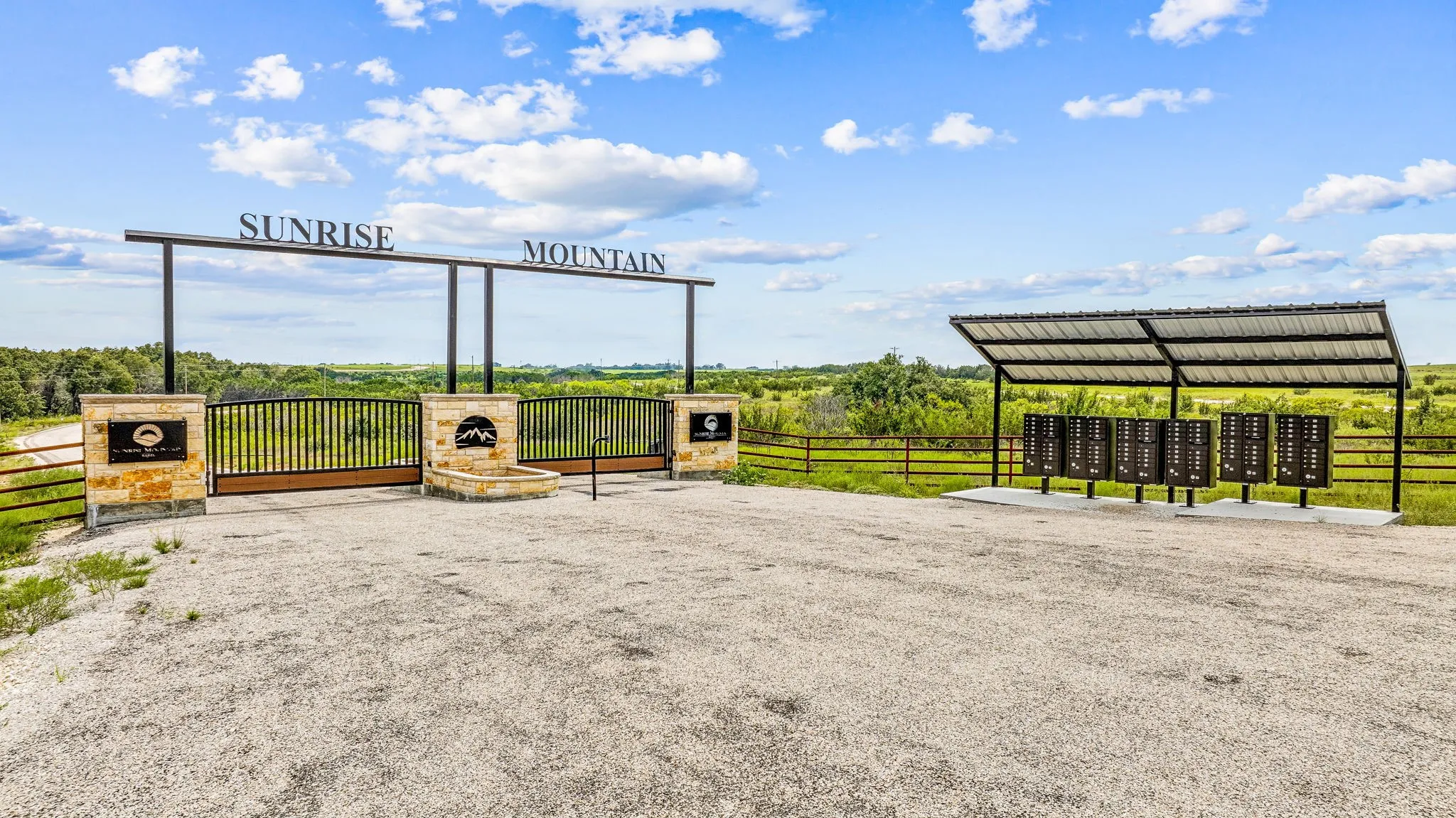 Single Family Residence For Sale in Erath County , 2035 Mesa Vista Drive, Stephenville, Texas 76401, 2 Bedroom, 2 Bathroom, Garage spaces, 640 Sqft, built in 2024, mls#21410364, Real Estate Agent in Stephenville, Homes For Sale in Erath county, Homes For Sale in Stephenville, Realtor in Stephenville Texas, Real Estate Brokerage Independent Realty Texas, Luminita Cordes Realtor