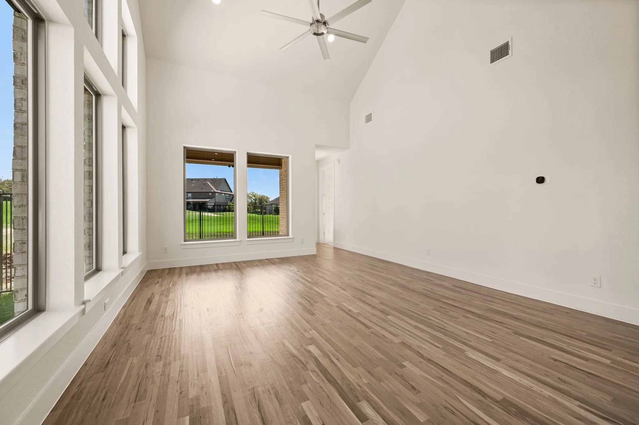 Single Family Residence For Sale in Tarrant County , 12228 Ross Calhoun Drive, Fort Worth, Texas 76179, 4 Bedroom, 3 Bathroom, 2 Garage spaces, 2,438 Sqft, built in 2026, mls#21411017, Real Estate Agent in Fort Worth, Homes For Sale in Tarrant county, Homes For Sale in Fort Worth, Realtor in Fort Worth Texas, Real Estate Brokerage Independent Realty Texas, Luminita Cordes Realtor