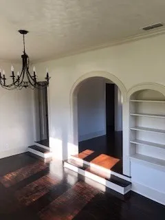 Single Family Residence For Rent in Taylor County , 502 Sayles Boulevard, Abilene, Texas 79605, 3 Bedroom, 2 Bathroom, Garage spaces, 1,413 Sqft, built in 1941, mls#21411020, Real Estate Agent in Abilene, Homes For Rent in Taylor county, Homes For Rent in Abilene, Realtor in Abilene Texas, Real Estate Brokerage Independent Realty Texas, Luminita Cordes Realtor