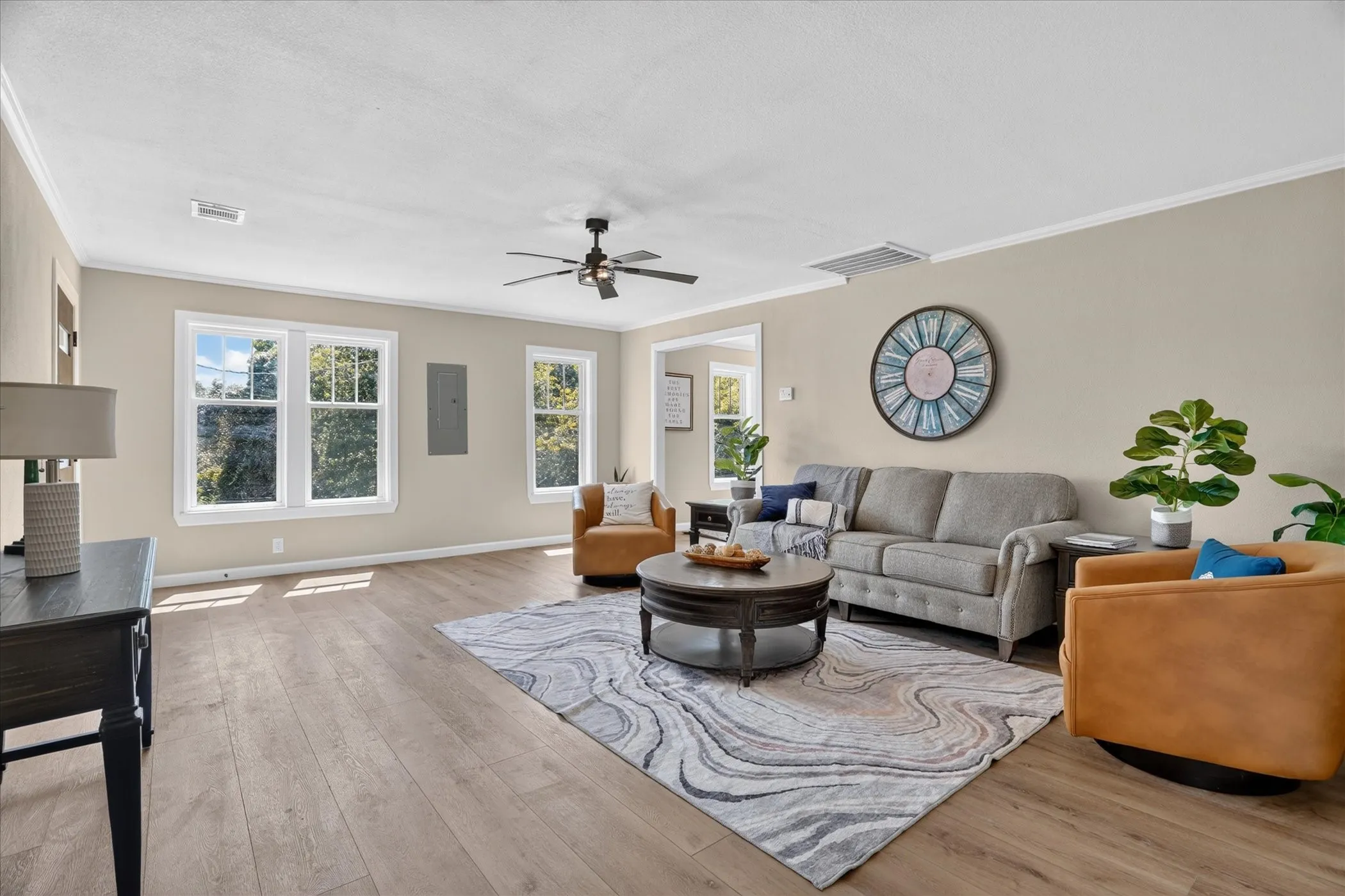 Single Family Residence For Sale in Wise County , 130 R And R Drive, Springtown, Texas 76082, 4 Bedroom, 2 Bathroom, Garage spaces, 1,744 Sqft, built in 1955, mls#21410724, Real Estate Agent in Springtown, Homes For Sale in Wise county, Homes For Sale in Springtown, Realtor in Springtown Texas, Real Estate Brokerage Independent Realty Texas, Luminita Cordes Realtor