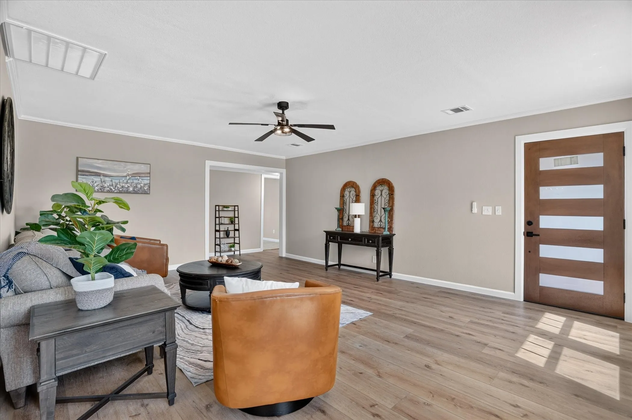 Single Family Residence For Sale in Wise County , 130 R And R Drive, Springtown, Texas 76082, 4 Bedroom, 2 Bathroom, Garage spaces, 1,744 Sqft, built in 1955, mls#21410724, Real Estate Agent in Springtown, Homes For Sale in Wise county, Homes For Sale in Springtown, Realtor in Springtown Texas, Real Estate Brokerage Independent Realty Texas, Luminita Cordes Realtor
