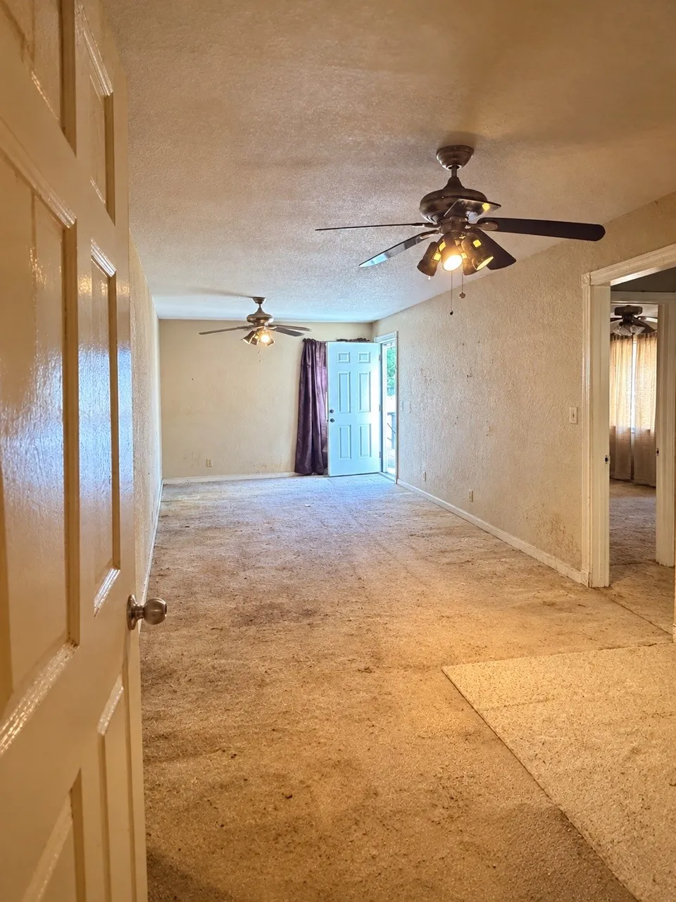Single Family Residence For Sale in Collin County , 14833 Fm 2756, Farmersville, Texas 75442, 5 Bedroom, 5 Bathroom, Garage spaces, 3,500 Sqft, built in 1990, mls#21410465, Real Estate Agent in Farmersville, Homes For Sale in Collin county, Homes For Sale in Farmersville, Realtor in Farmersville Texas, Real Estate Brokerage Independent Realty Texas, Luminita Cordes Realtor