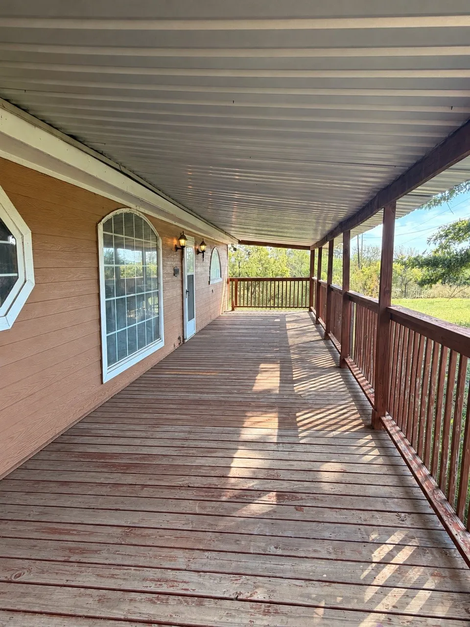 Single Family Residence For Sale in Collin County , 14833 Fm 2756, Farmersville, Texas 75442, 5 Bedroom, 5 Bathroom, Garage spaces, 3,500 Sqft, built in 1990, mls#21410465, Real Estate Agent in Farmersville, Homes For Sale in Collin county, Homes For Sale in Farmersville, Realtor in Farmersville Texas, Real Estate Brokerage Independent Realty Texas, Luminita Cordes Realtor