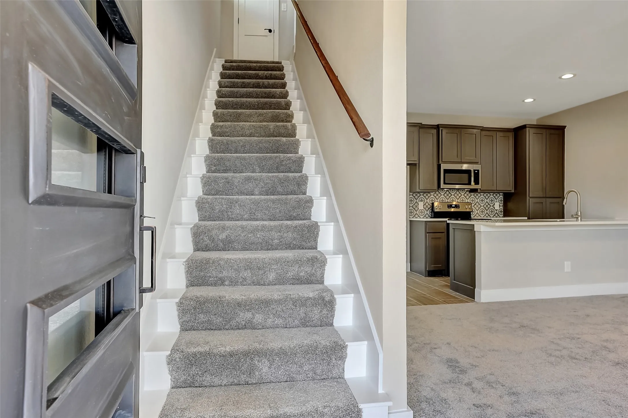 Duplex For Rent in Grayson County , 1304 Country Road A, Whitesboro, Texas 76273, 3 Bedroom, 3 Bathroom, Garage spaces, 1,400 Sqft, built in 2020, mls#21411034, Real Estate Agent in Whitesboro, Homes For Rent in Grayson county, Homes For Rent in Whitesboro, Realtor in Whitesboro Texas, Real Estate Brokerage Independent Realty Texas, Luminita Cordes Realtor