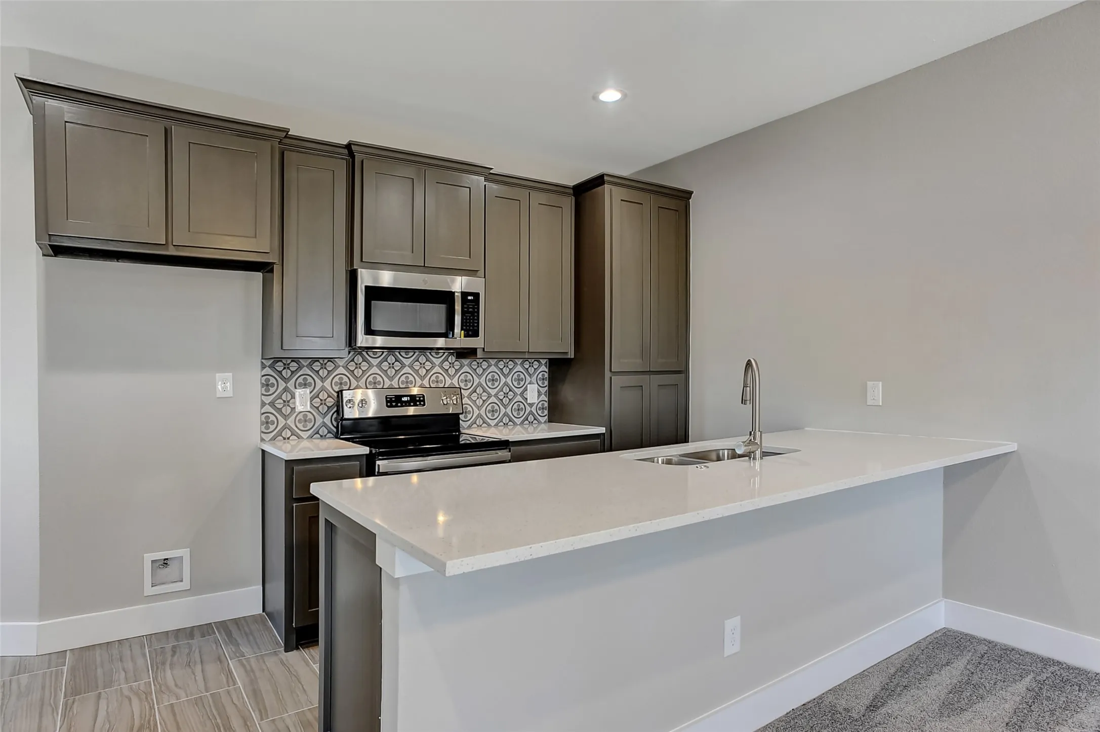 Duplex For Rent in Grayson County , 1304 Country Road A, Whitesboro, Texas 76273, 3 Bedroom, 3 Bathroom, Garage spaces, 1,400 Sqft, built in 2020, mls#21411034, Real Estate Agent in Whitesboro, Homes For Rent in Grayson county, Homes For Rent in Whitesboro, Realtor in Whitesboro Texas, Real Estate Brokerage Independent Realty Texas, Luminita Cordes Realtor