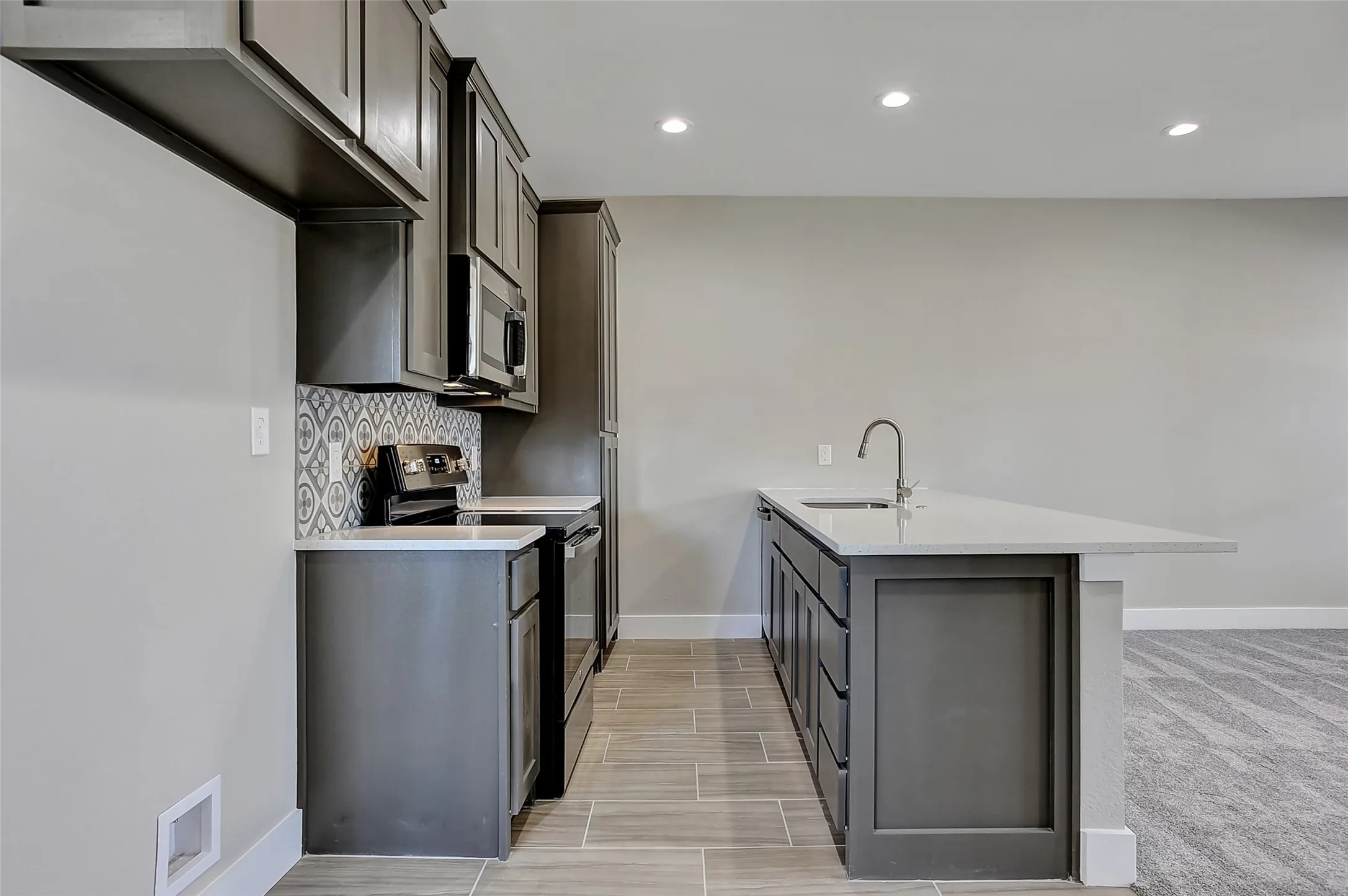 Duplex For Rent in Grayson County , 1304 Country Road A, Whitesboro, Texas 76273, 3 Bedroom, 3 Bathroom, Garage spaces, 1,400 Sqft, built in 2020, mls#21411034, Real Estate Agent in Whitesboro, Homes For Rent in Grayson county, Homes For Rent in Whitesboro, Realtor in Whitesboro Texas, Real Estate Brokerage Independent Realty Texas, Luminita Cordes Realtor