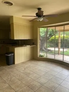 Mobile Home For Rent in Taylor County , 115 Shepherds Cove, Abilene, Texas 79605, 3 Bedroom, 2 Bathroom, 2 Garage spaces, 1,602 Sqft, built in 1975, mls#21411052, Real Estate Agent in Abilene, Homes For Rent in Taylor county, Homes For Rent in Abilene, Realtor in Abilene Texas, Real Estate Brokerage Independent Realty Texas, Luminita Cordes Realtor