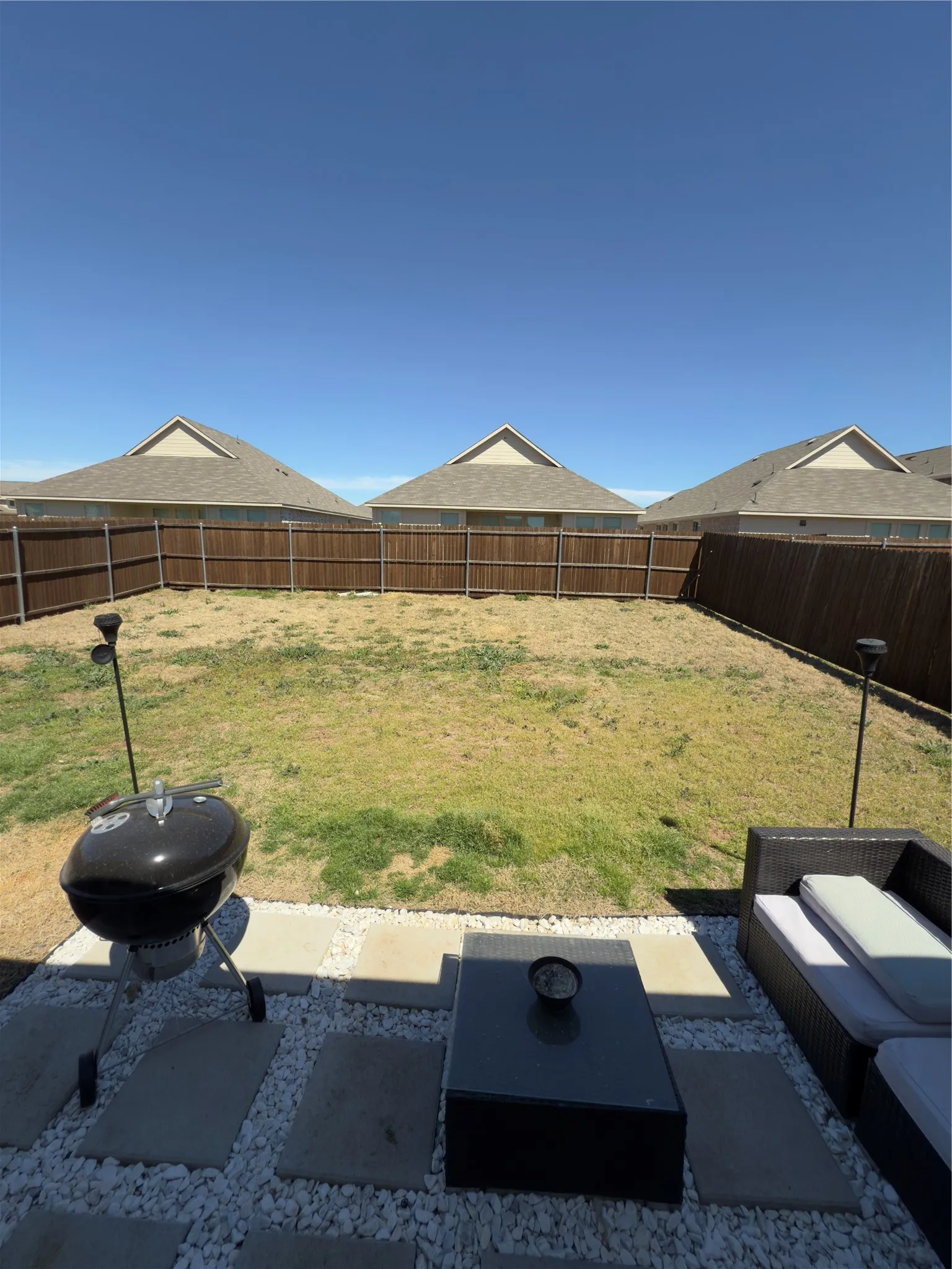 Single Family Residence For Rent in Collin County , 228 Jasmine Drive, Princeton, Texas 75407, 3 Bedroom, 2 Bathroom, 2 Garage spaces, 1,260 Sqft, built in 2022, mls#21410648, Real Estate Agent in Princeton, Homes For Rent in Collin county, Homes For Rent in Princeton, Realtor in Princeton Texas, Real Estate Brokerage Independent Realty Texas, Luminita Cordes Realtor