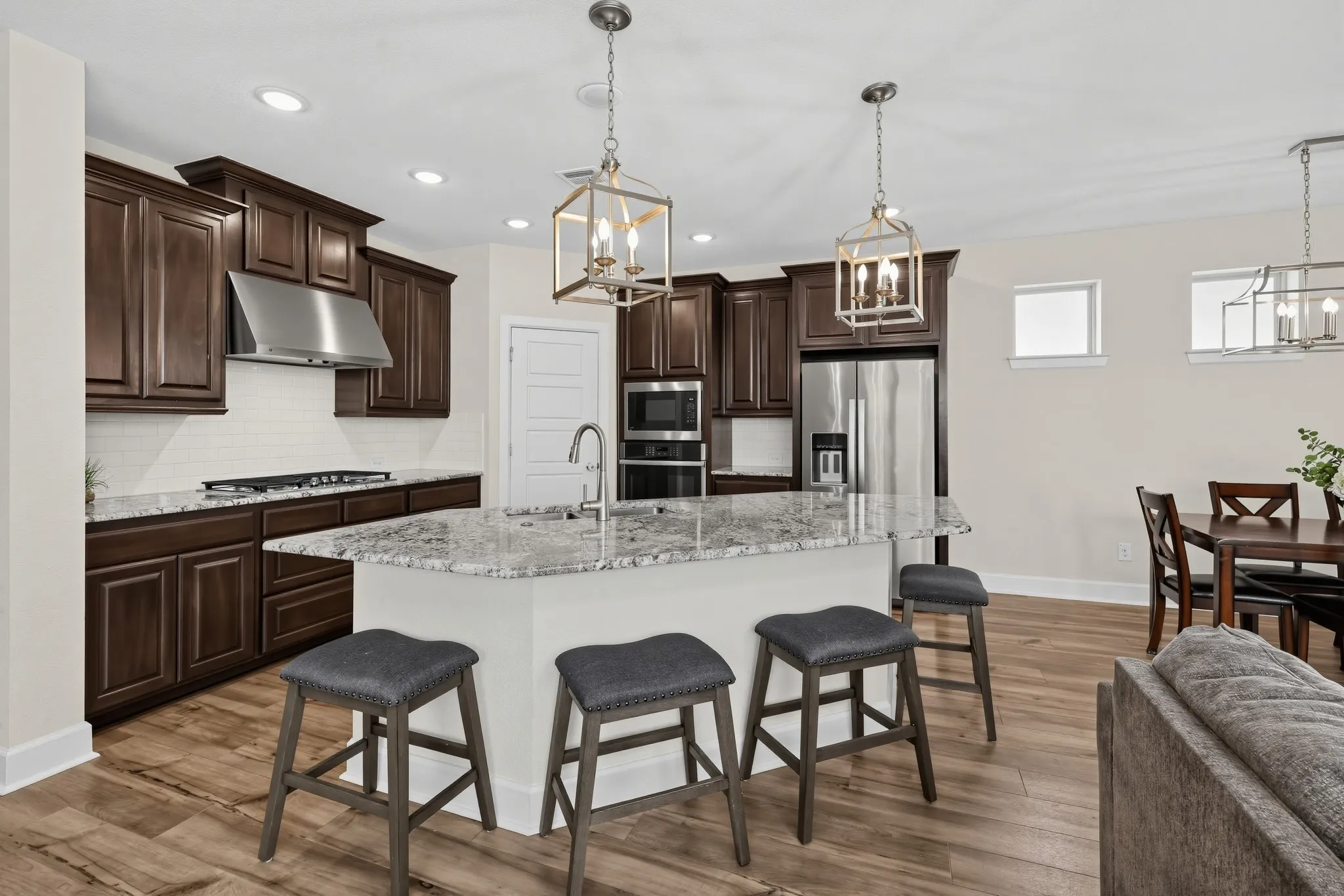 Single Family Residence For Sale in Dallas County , 9220 Lamar Street, Rowlett, Texas 75089, 3 Bedroom, 3 Bathroom, 2 Garage spaces, 2,320 Sqft, built in 2020, mls#21411022, Real Estate Agent in Rowlett, Homes For Sale in Dallas county, Homes For Sale in Rowlett, Realtor in Rowlett Texas, Real Estate Brokerage Independent Realty Texas, Luminita Cordes Realtor