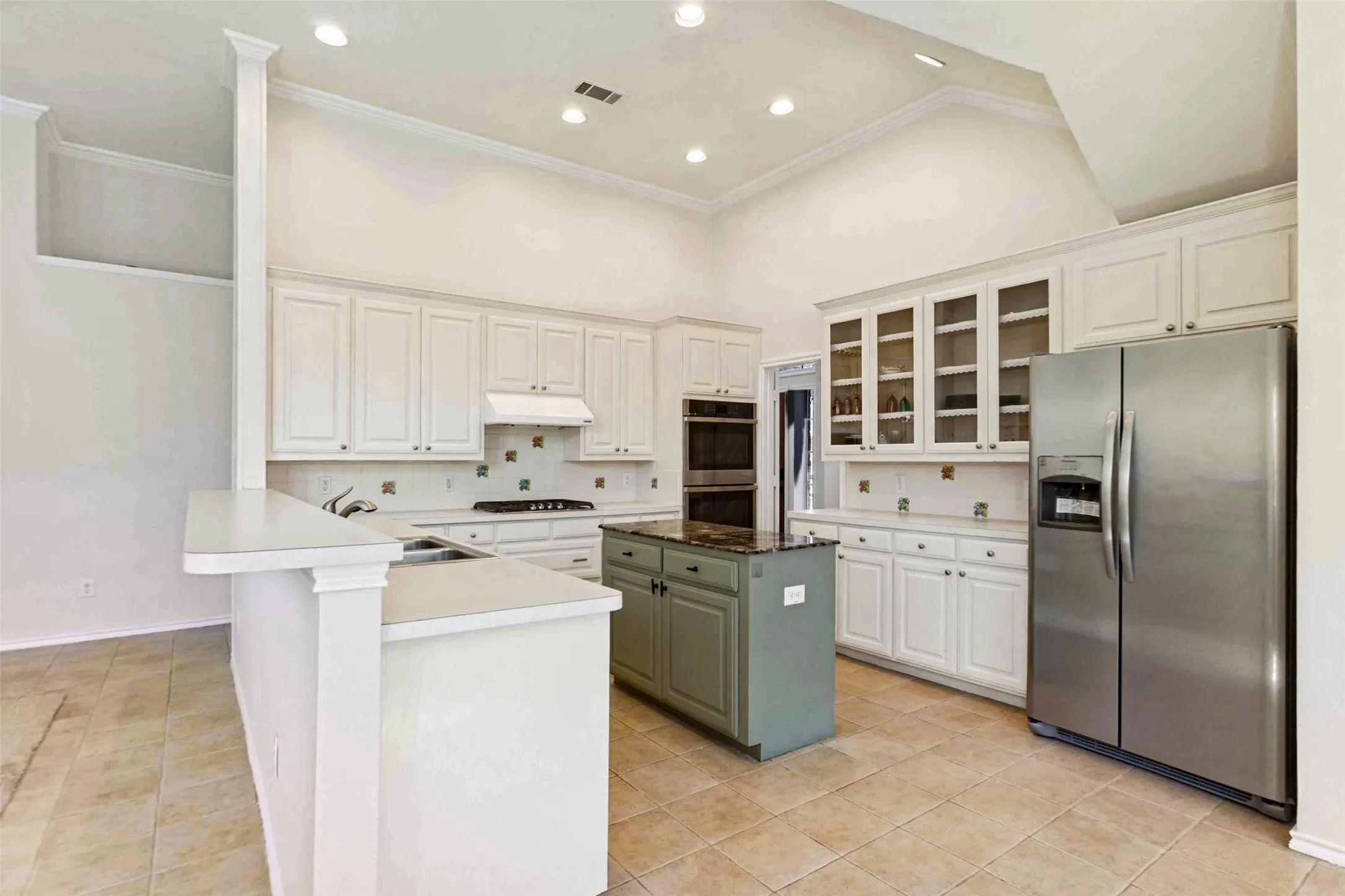 Single Family Residence For Sale in Dallas County , 616 Sunningdale, Richardson, Texas 75081, 4 Bedroom, 2 Bathroom, 2 Garage spaces, 2,274 Sqft, built in 1999, mls#21406136, Real Estate Agent in Richardson, Homes For Sale in Dallas county, Homes For Sale in Richardson, Realtor in Richardson Texas, Real Estate Brokerage Independent Realty Texas, Luminita Cordes Realtor