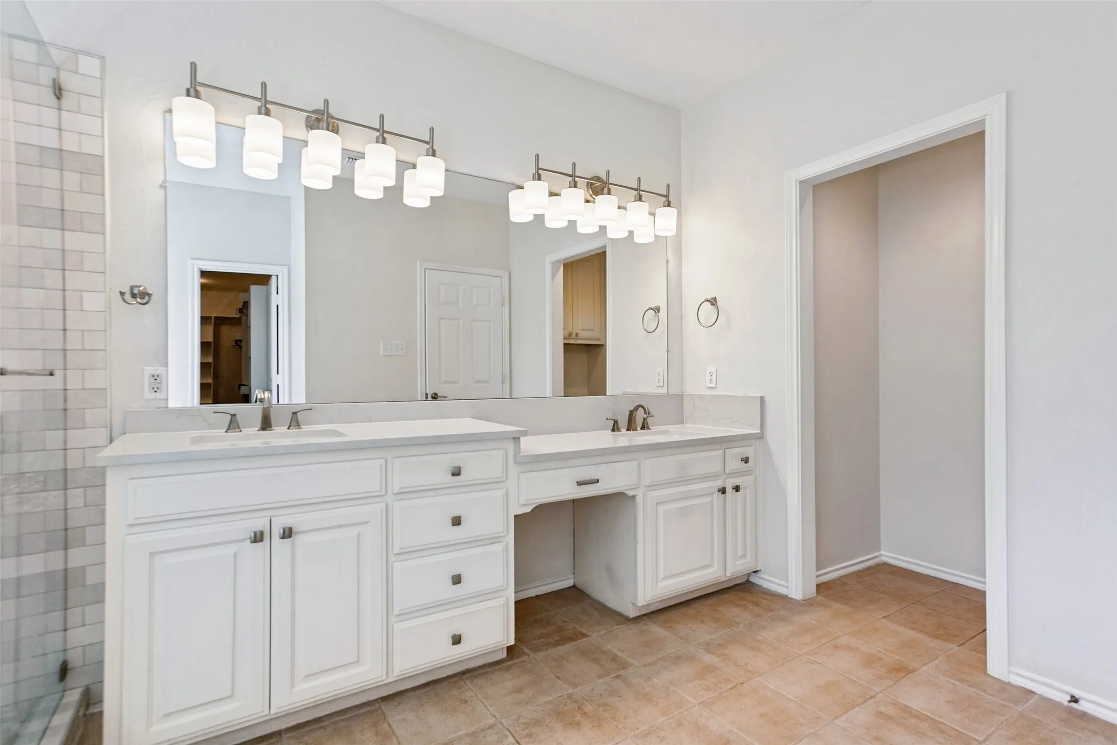 Single Family Residence For Sale in Dallas County , 616 Sunningdale, Richardson, Texas 75081, 4 Bedroom, 2 Bathroom, 2 Garage spaces, 2,274 Sqft, built in 1999, mls#21406136, Real Estate Agent in Richardson, Homes For Sale in Dallas county, Homes For Sale in Richardson, Realtor in Richardson Texas, Real Estate Brokerage Independent Realty Texas, Luminita Cordes Realtor