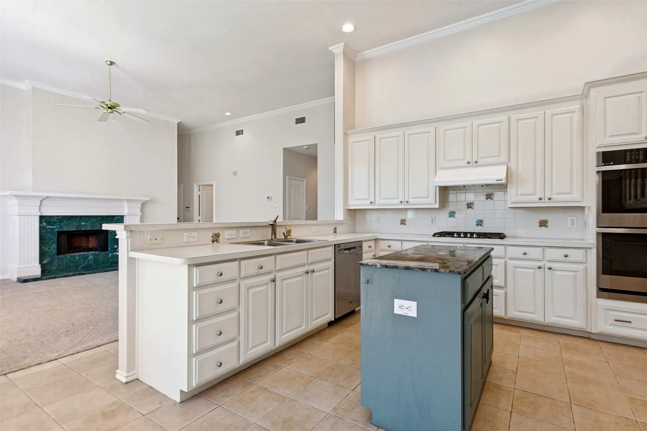 Single Family Residence For Sale in Dallas County , 616 Sunningdale, Richardson, Texas 75081, 4 Bedroom, 2 Bathroom, 2 Garage spaces, 2,274 Sqft, built in 1999, mls#21406136, Real Estate Agent in Richardson, Homes For Sale in Dallas county, Homes For Sale in Richardson, Realtor in Richardson Texas, Real Estate Brokerage Independent Realty Texas, Luminita Cordes Realtor