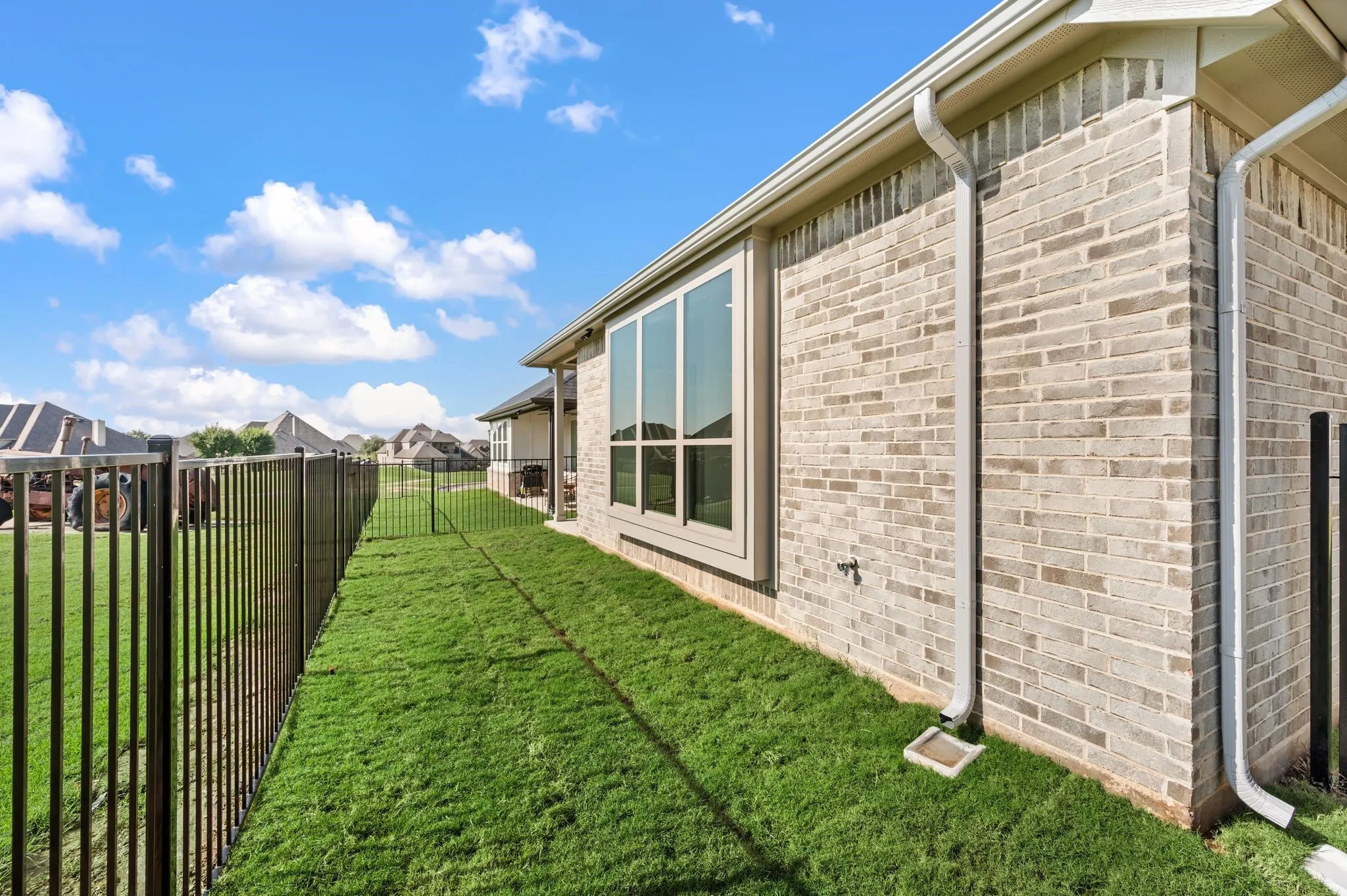 Single Family Residence For Sale in Tarrant County , 12224 Ross Calhoun Drive, Fort Worth, Texas 76179, 3 Bedroom, 2 Bathroom, 2 Garage spaces, 1,576 Sqft, built in 2026, mls#21411062, Real Estate Agent in Fort Worth, Homes For Sale in Tarrant county, Homes For Sale in Fort Worth, Realtor in Fort Worth Texas, Real Estate Brokerage Independent Realty Texas, Luminita Cordes Realtor