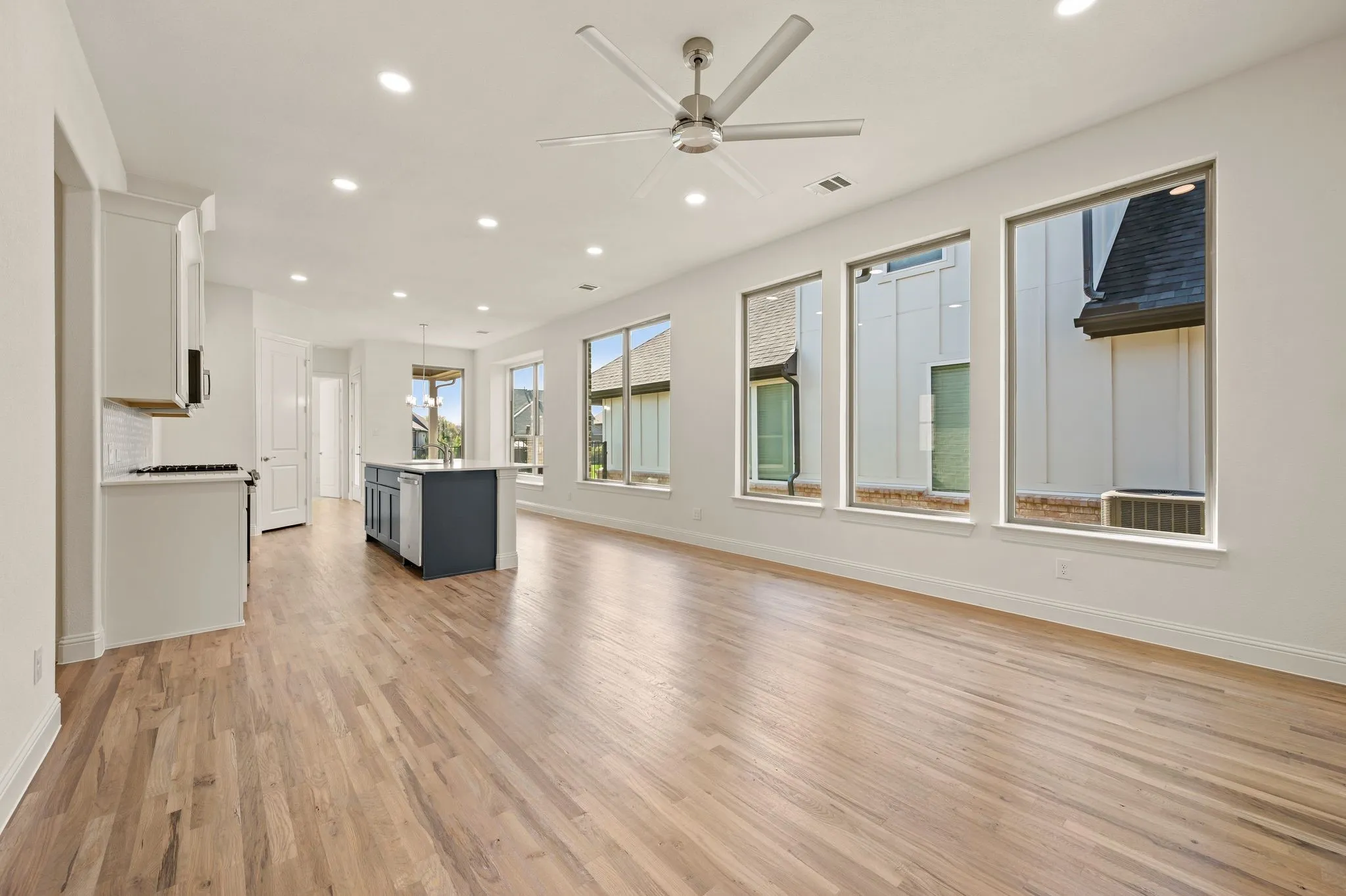 Single Family Residence For Sale in Tarrant County , 12224 Ross Calhoun Drive, Fort Worth, Texas 76179, 3 Bedroom, 2 Bathroom, 2 Garage spaces, 1,576 Sqft, built in 2026, mls#21411062, Real Estate Agent in Fort Worth, Homes For Sale in Tarrant county, Homes For Sale in Fort Worth, Realtor in Fort Worth Texas, Real Estate Brokerage Independent Realty Texas, Luminita Cordes Realtor