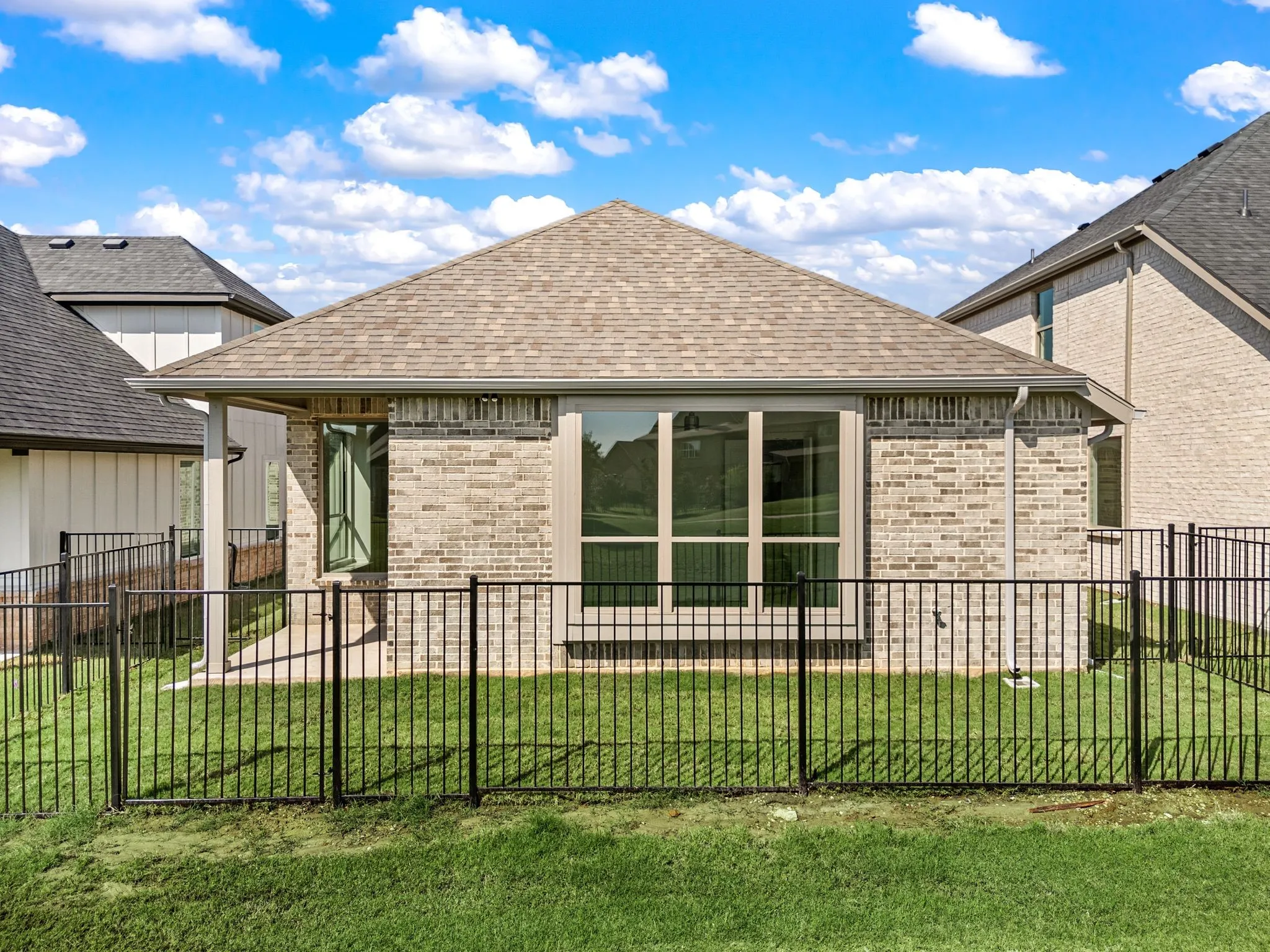 Single Family Residence For Sale in Tarrant County , 12224 Ross Calhoun Drive, Fort Worth, Texas 76179, 3 Bedroom, 2 Bathroom, 2 Garage spaces, 1,576 Sqft, built in 2026, mls#21411062, Real Estate Agent in Fort Worth, Homes For Sale in Tarrant county, Homes For Sale in Fort Worth, Realtor in Fort Worth Texas, Real Estate Brokerage Independent Realty Texas, Luminita Cordes Realtor