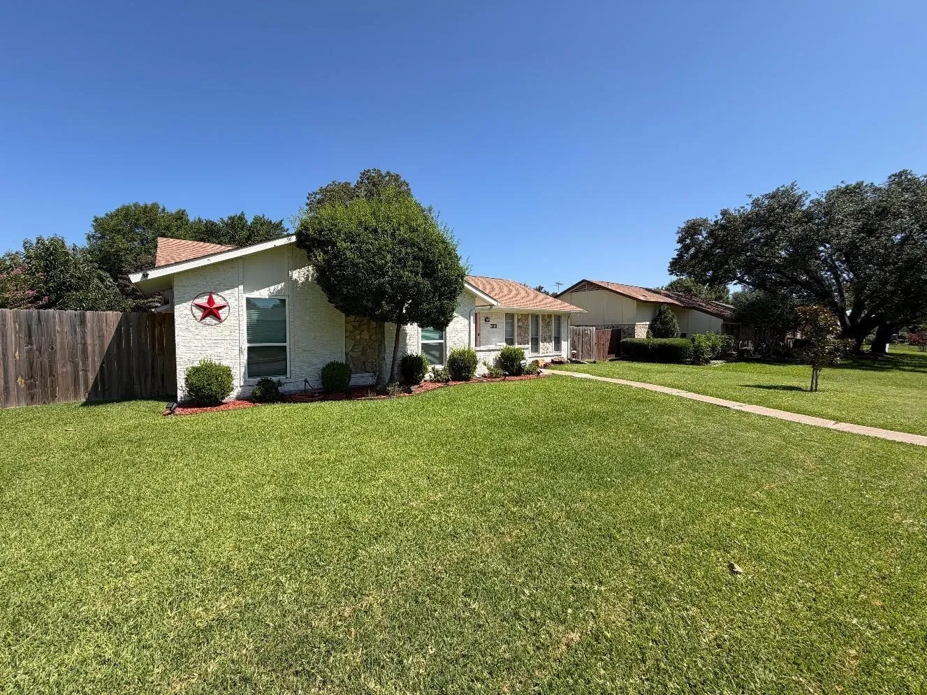 Single Family Residence For Sale