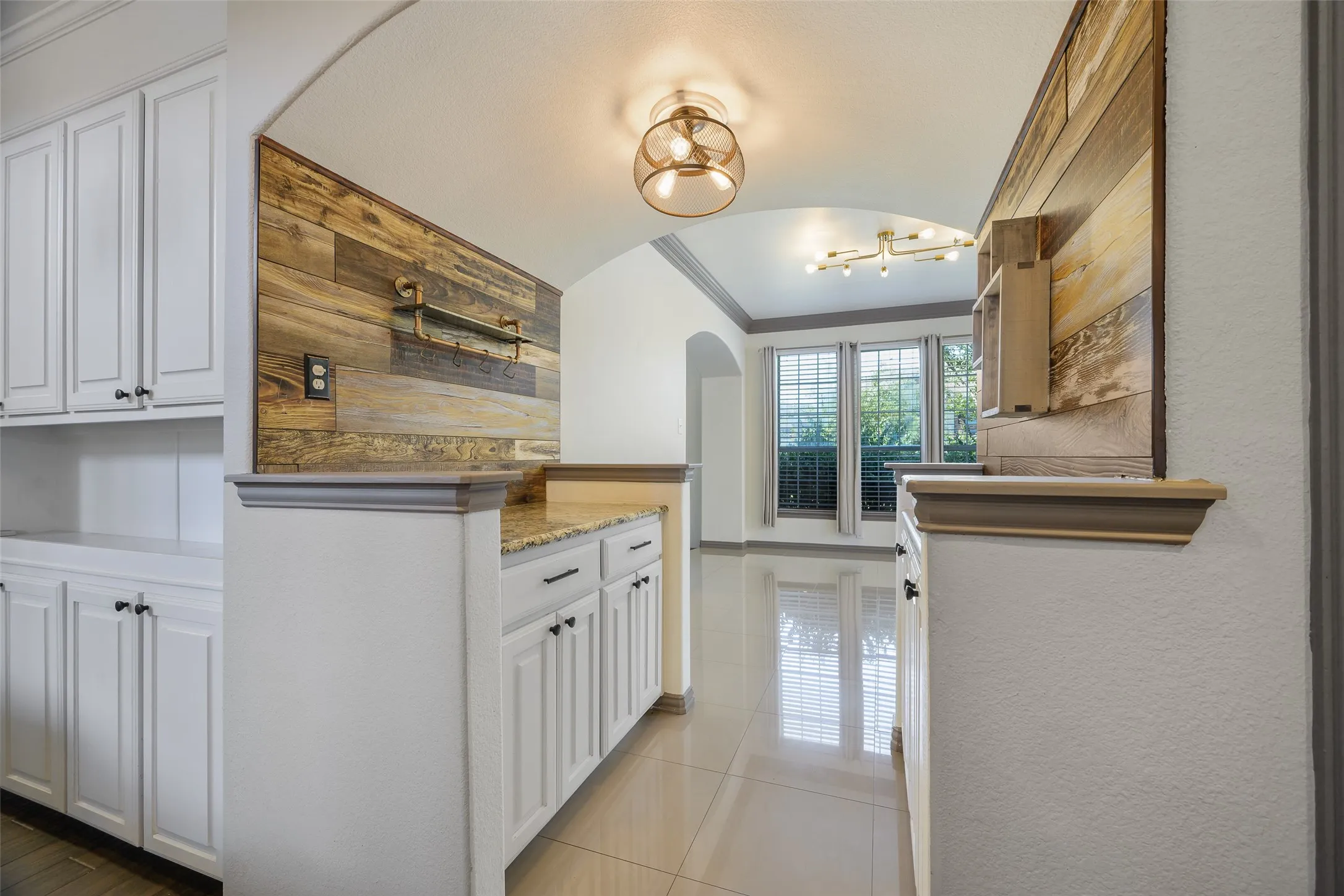 Single Family Residence For Rent in Denton County , 5170 Mohegan Lane, Frisco, Texas 75034, 5 Bedroom, 4 Bathroom, 3 Garage spaces, 4,499 Sqft, built in 2002, mls#21411070, Real Estate Agent in Frisco, Homes For Rent in Denton county, Homes For Rent in Frisco, Realtor in Frisco Texas, Real Estate Brokerage Independent Realty Texas, Luminita Cordes Realtor
