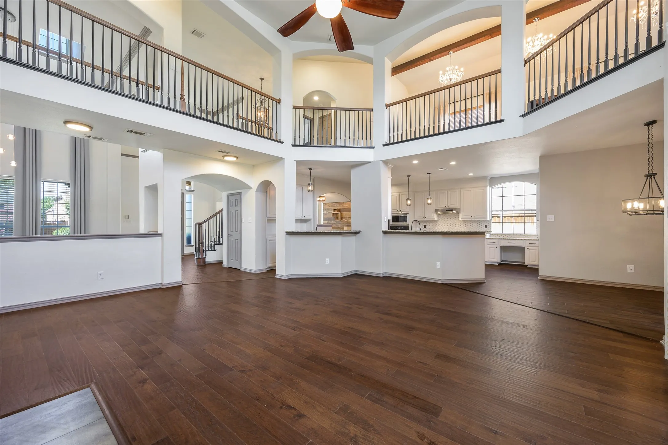 Single Family Residence For Rent in Denton County , 5170 Mohegan Lane, Frisco, Texas 75034, 5 Bedroom, 4 Bathroom, 3 Garage spaces, 4,499 Sqft, built in 2002, mls#21411070, Real Estate Agent in Frisco, Homes For Rent in Denton county, Homes For Rent in Frisco, Realtor in Frisco Texas, Real Estate Brokerage Independent Realty Texas, Luminita Cordes Realtor