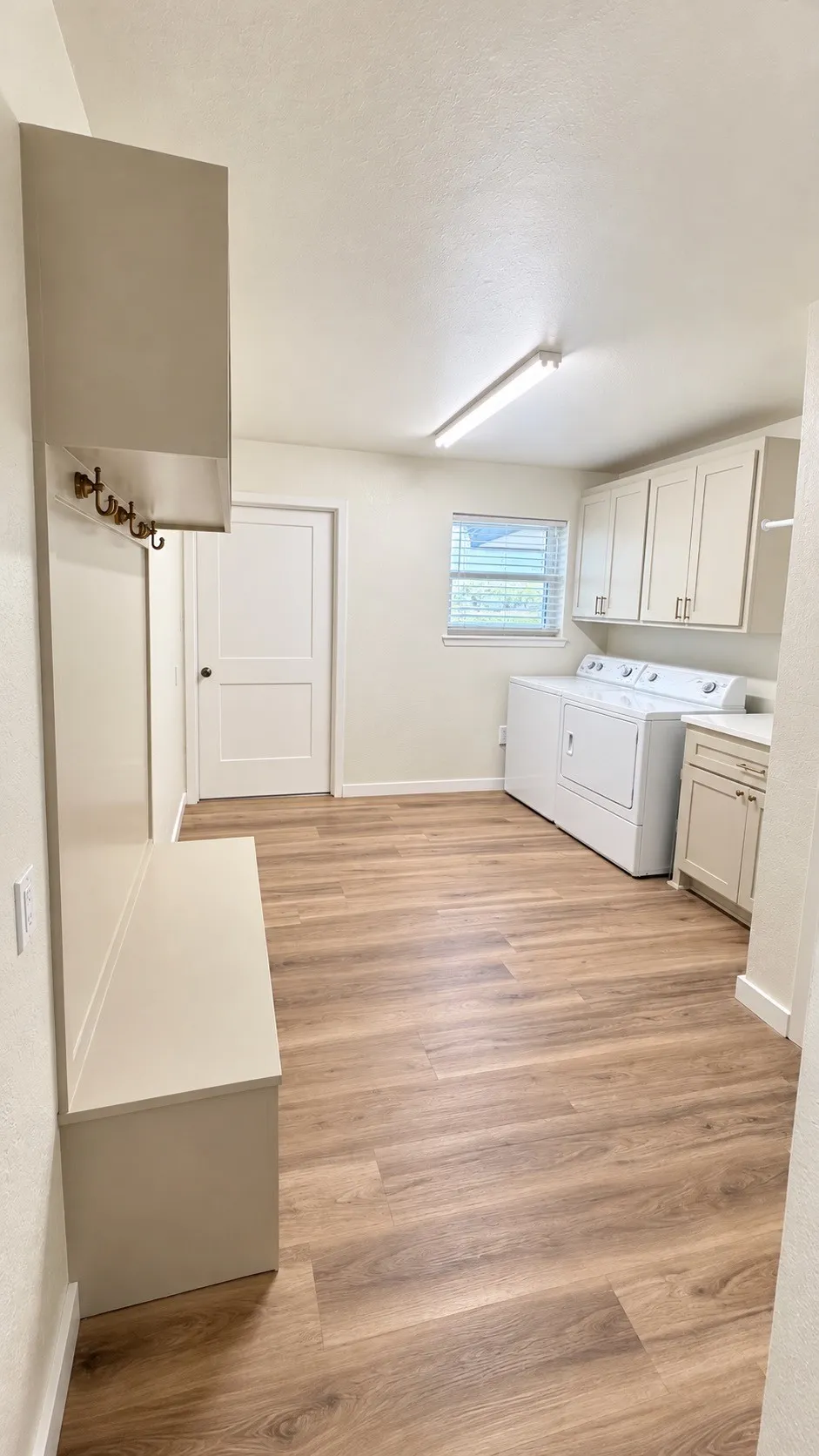 Single Family Residence For Rent in Taylor County , 2310 Potosi Road, Abilene, Texas 79602, 4 Bedroom, 2 Bathroom, 2 Garage spaces, 2,752 Sqft, built in 1956, mls#21411076, Real Estate Agent in Abilene, Homes For Rent in Taylor county, Homes For Rent in Abilene, Realtor in Abilene Texas, Real Estate Brokerage Independent Realty Texas, Luminita Cordes Realtor