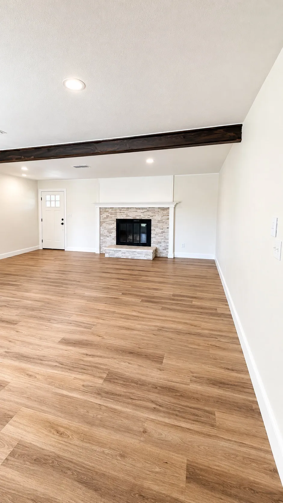 Single Family Residence For Rent in Taylor County , 2310 Potosi Road, Abilene, Texas 79602, 4 Bedroom, 2 Bathroom, 2 Garage spaces, 2,752 Sqft, built in 1956, mls#21411076, Real Estate Agent in Abilene, Homes For Rent in Taylor county, Homes For Rent in Abilene, Realtor in Abilene Texas, Real Estate Brokerage Independent Realty Texas, Luminita Cordes Realtor