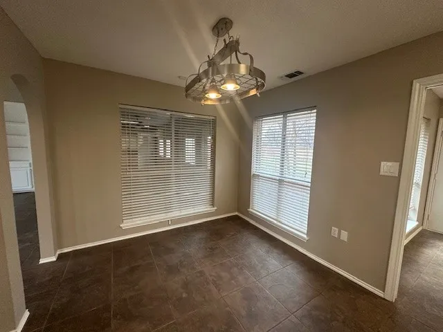 Single Family Residence For Rent in Taylor County , 52 Glen Abbey Street, Abilene, Texas 79606, 3 Bedroom, 2 Bathroom, 2 Garage spaces, 1,972 Sqft, built in 1990, mls#21411080, Real Estate Agent in Abilene, Homes For Rent in Taylor county, Homes For Rent in Abilene, Realtor in Abilene Texas, Real Estate Brokerage Independent Realty Texas, Luminita Cordes Realtor