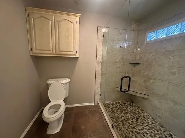 Single Family Residence For Rent in Taylor County , 52 Glen Abbey Street, Abilene, Texas 79606, 3 Bedroom, 2 Bathroom, 2 Garage spaces, 1,972 Sqft, built in 1990, mls#21411080, Real Estate Agent in Abilene, Homes For Rent in Taylor county, Homes For Rent in Abilene, Realtor in Abilene Texas, Real Estate Brokerage Independent Realty Texas, Luminita Cordes Realtor