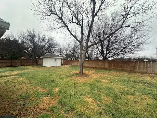 Single Family Residence For Rent in Taylor County , 52 Glen Abbey Street, Abilene, Texas 79606, 3 Bedroom, 2 Bathroom, 2 Garage spaces, 1,972 Sqft, built in 1990, mls#21411080, Real Estate Agent in Abilene, Homes For Rent in Taylor county, Homes For Rent in Abilene, Realtor in Abilene Texas, Real Estate Brokerage Independent Realty Texas, Luminita Cordes Realtor