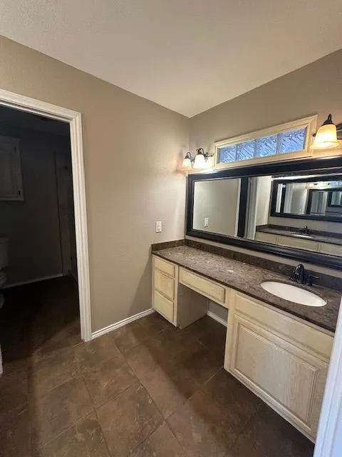 Single Family Residence For Rent in Taylor County , 52 Glen Abbey Street, Abilene, Texas 79606, 3 Bedroom, 2 Bathroom, 2 Garage spaces, 1,972 Sqft, built in 1990, mls#21411080, Real Estate Agent in Abilene, Homes For Rent in Taylor county, Homes For Rent in Abilene, Realtor in Abilene Texas, Real Estate Brokerage Independent Realty Texas, Luminita Cordes Realtor
